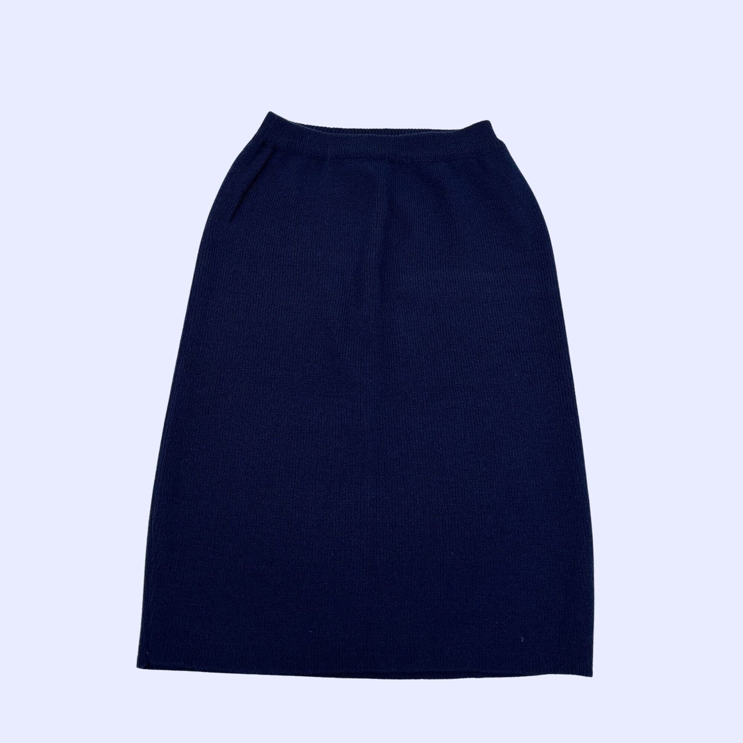 Ann Wi 1990s blue pencil skirt, medium acrylic women's professional skirt, vintage 80/90s women's maxi skirt, blue stretchy skirt