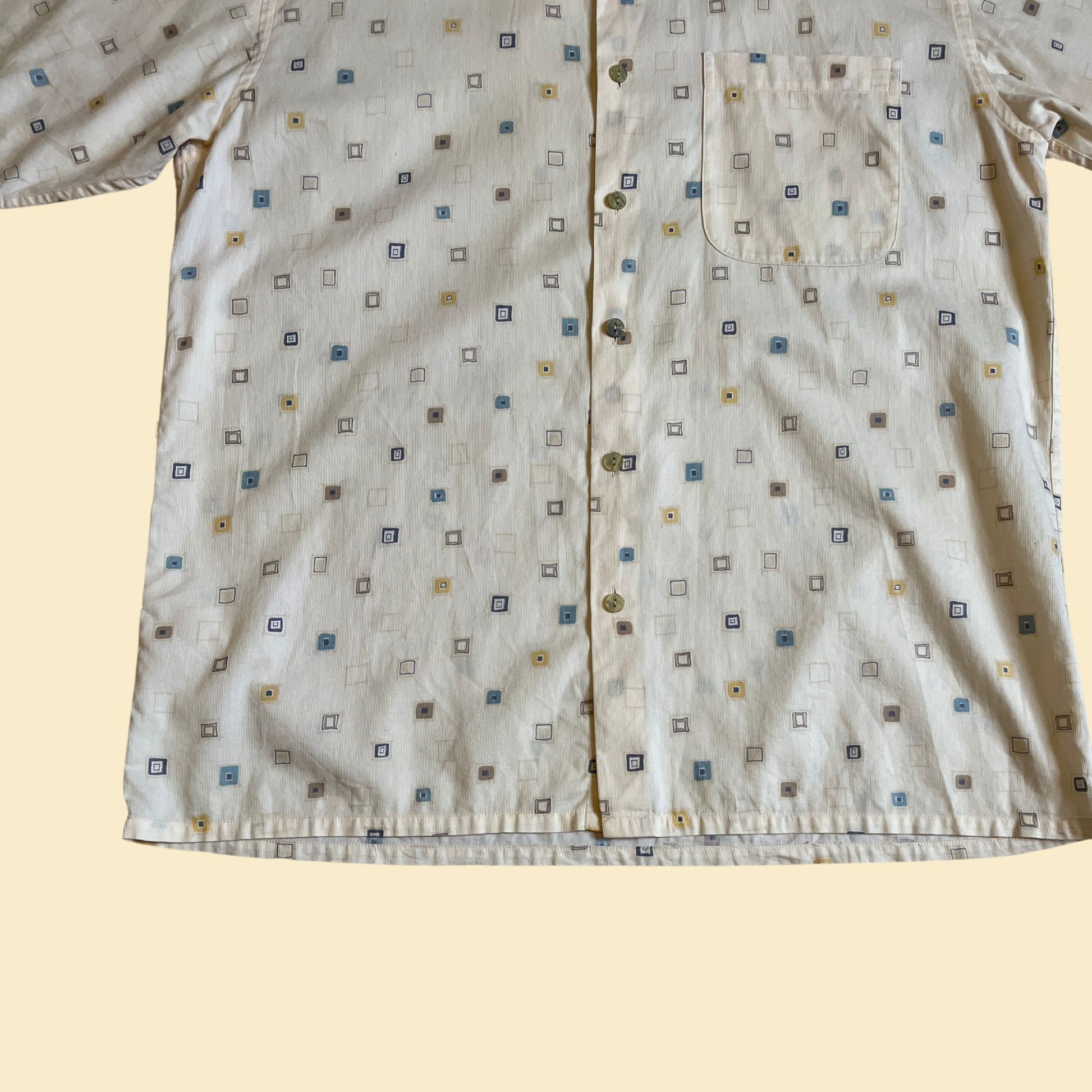 90s geometric shirt by Countess Mara, size M-L vintage 1990s beige men's patterned short sleeve button down