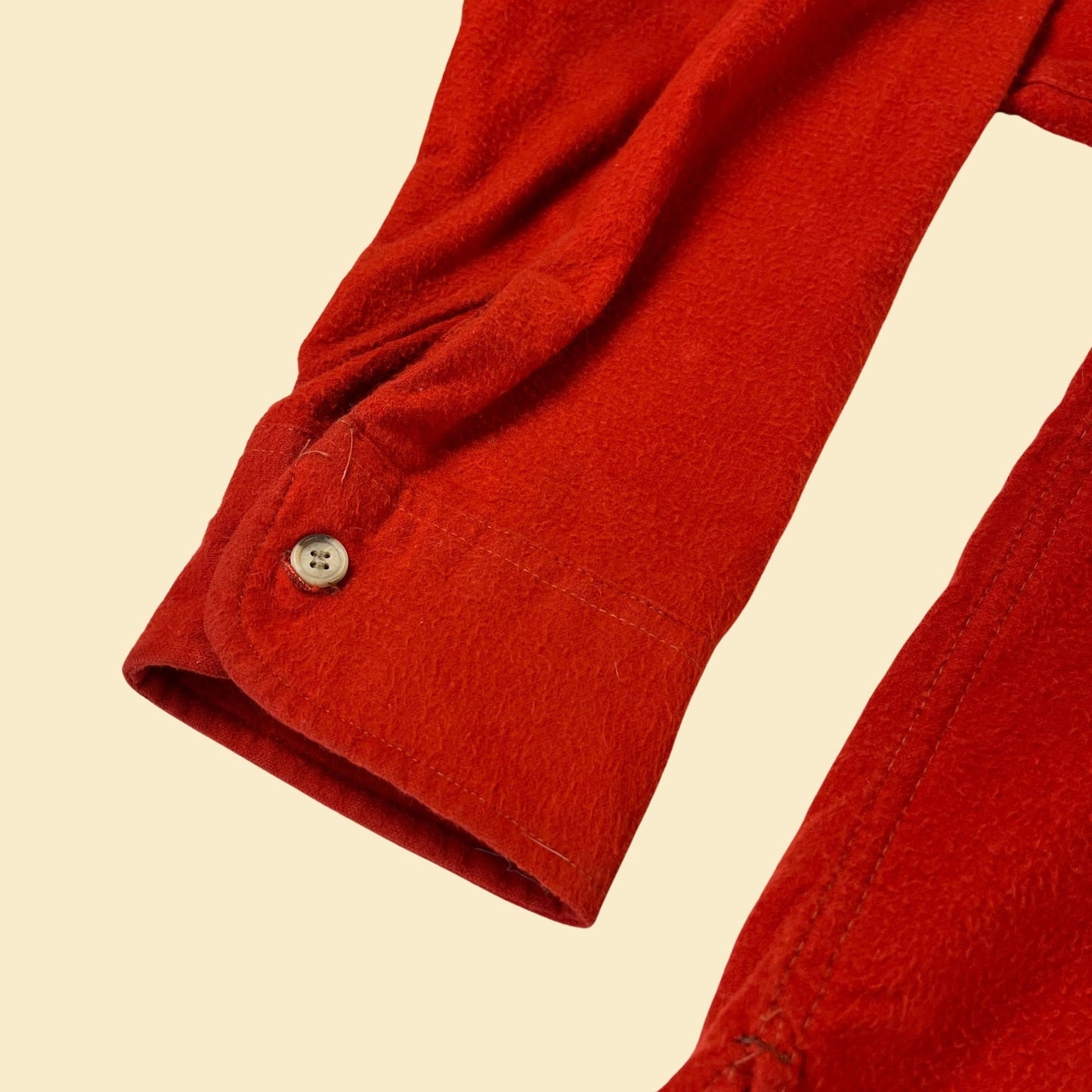 80s Eddie Bauer red shirt, size L, vintage 1980s cotton / felt men's button down