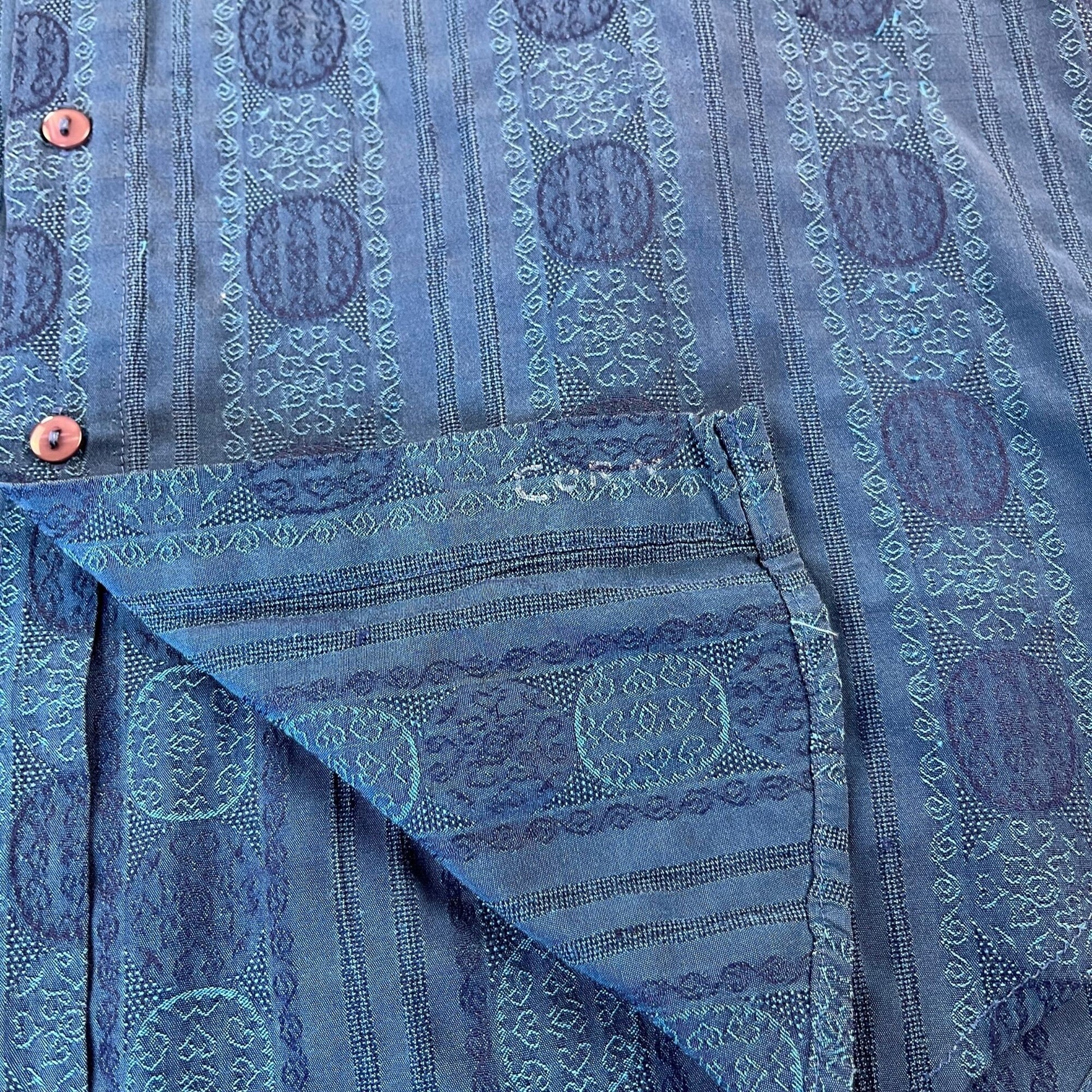 Vintage 90s patterned blue shirt by Policy, size L, 1990s abstract striped men's button down long sleeve top with ornate embroidery