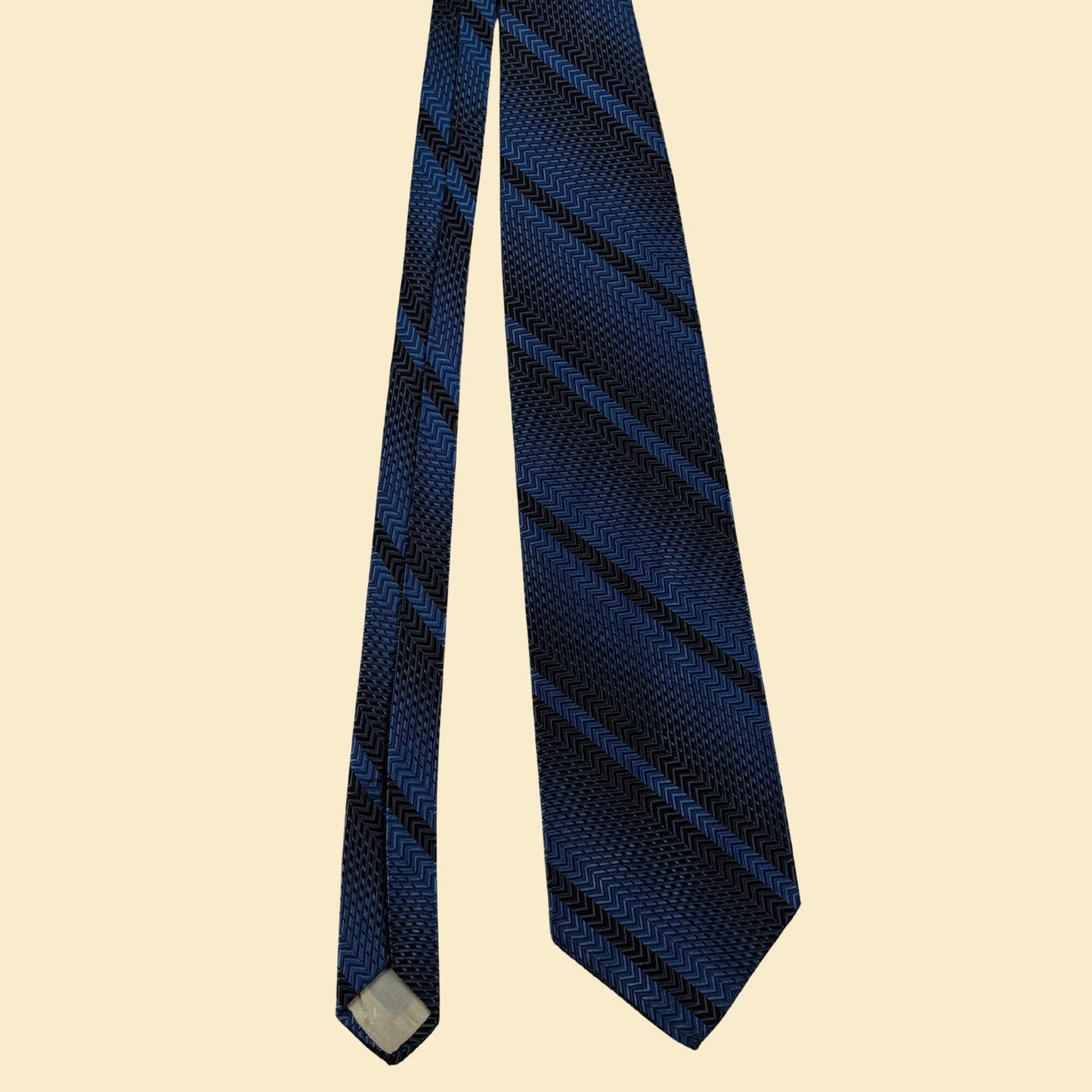 Vintage 70s necktie by de Freés, blue & black silk diagonal striped men's tie, 54.5" x 3.75"