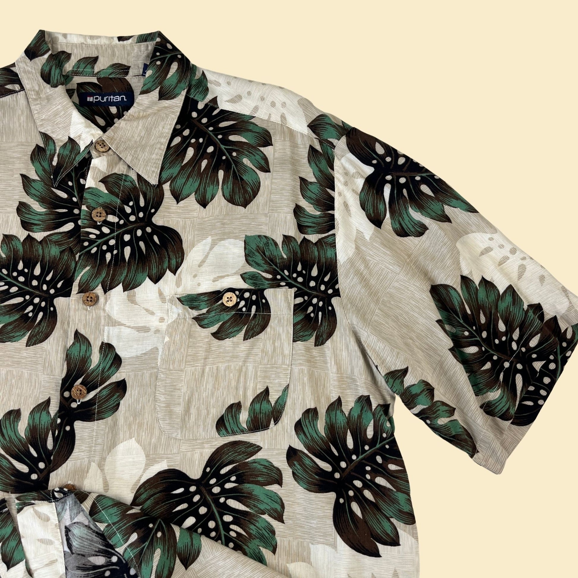 1990s leaf shirt in size L by Puritan, vintage men's 90s leaf patterned casual short sleeve rayon button down