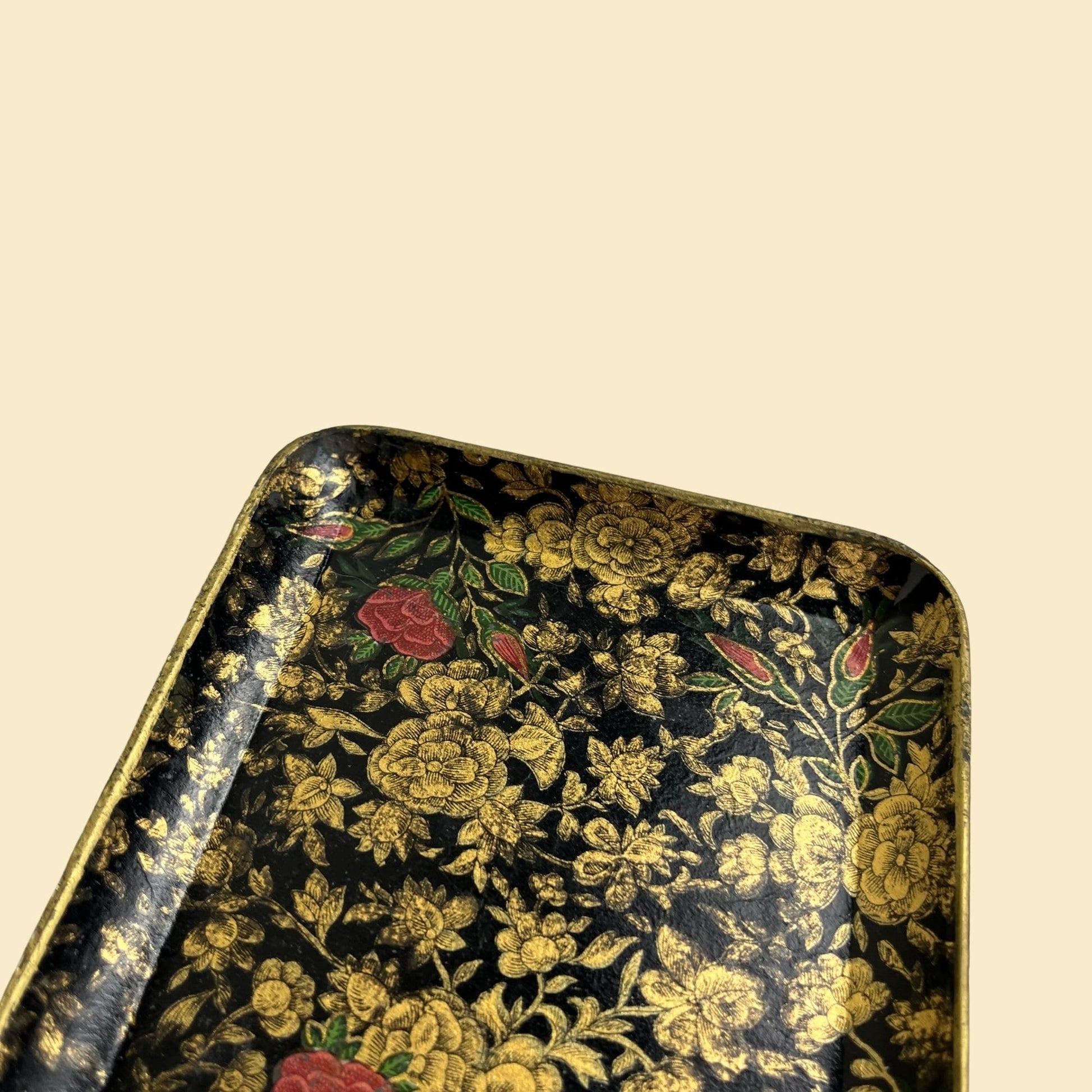 1970s floral paper mache trays, set of 2 flower patterned black, gold & pink catch all dresser or desk trays