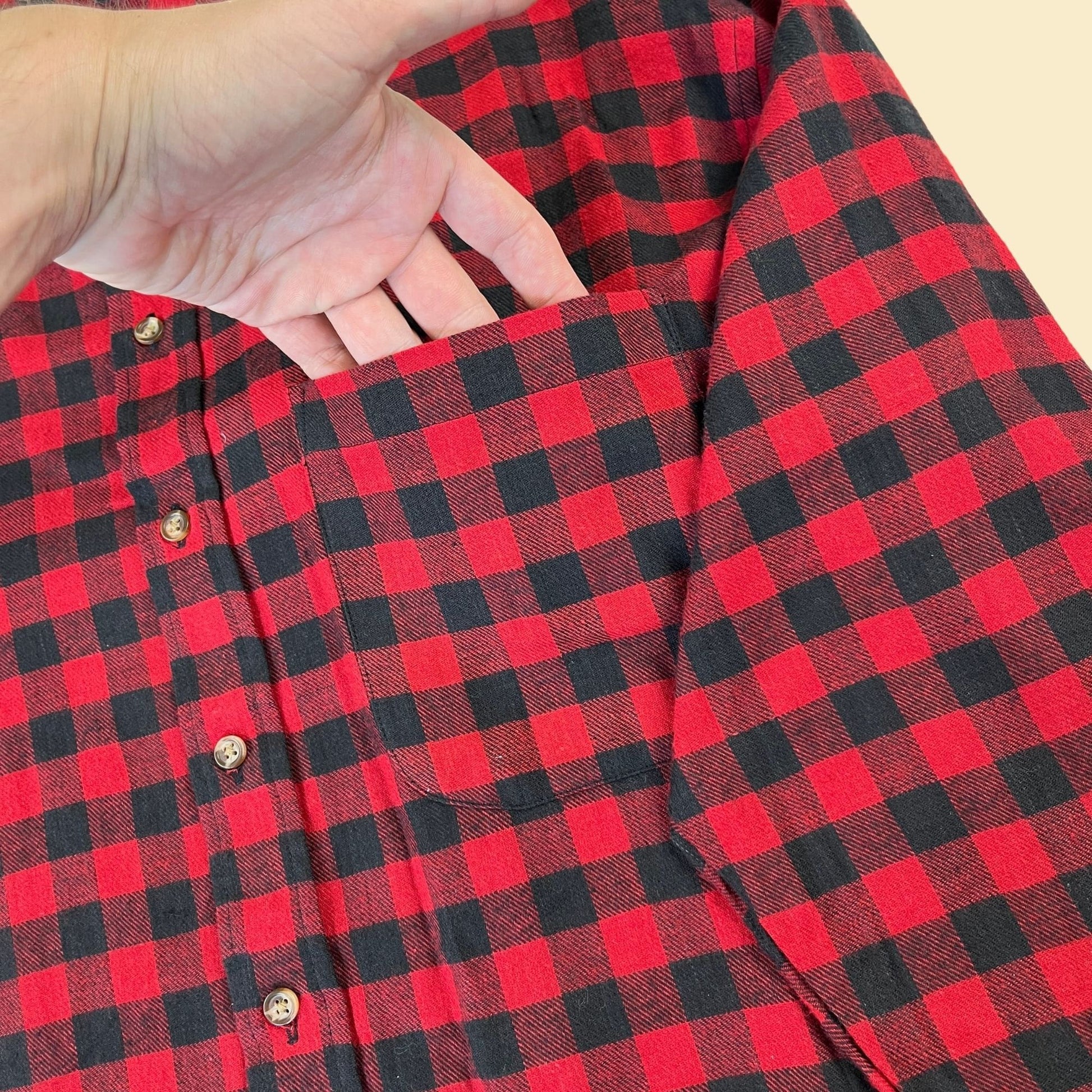 90s M red/black flannel by David & Johnny, vintage 1990s men's long sleeve casual button down