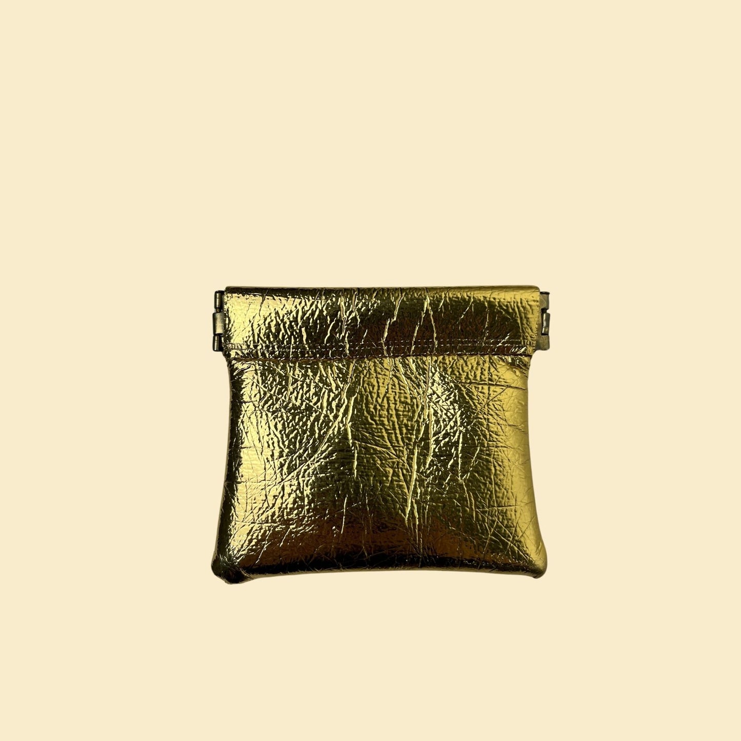 70s gold-toned coin pouch w/ key ring, vintage 1970s faux-leather metallic coin purse