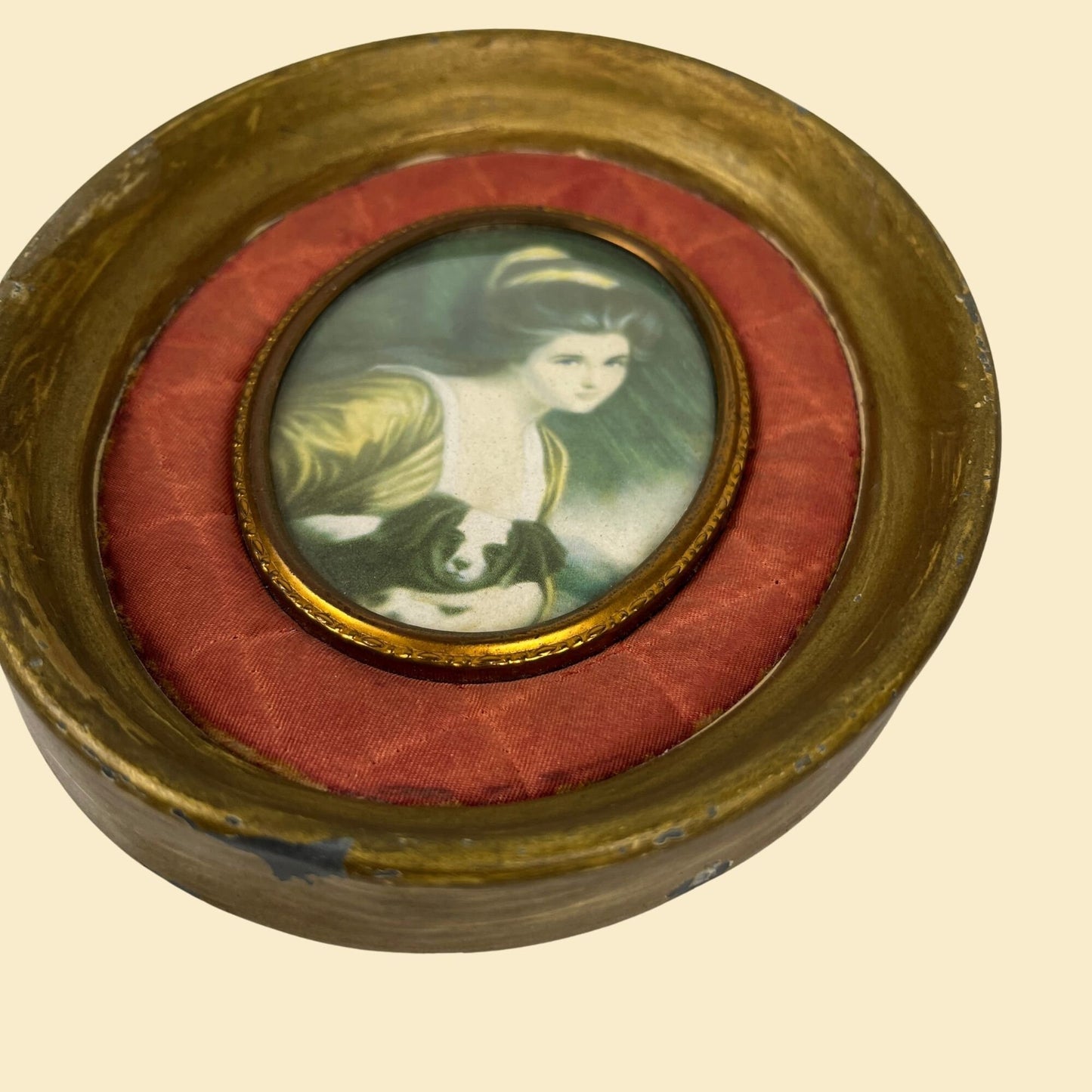 1950s wall hanging oval frame w/ print of Lady Hamilton by George Romney, vintage 50s Victorian style gallery wall art