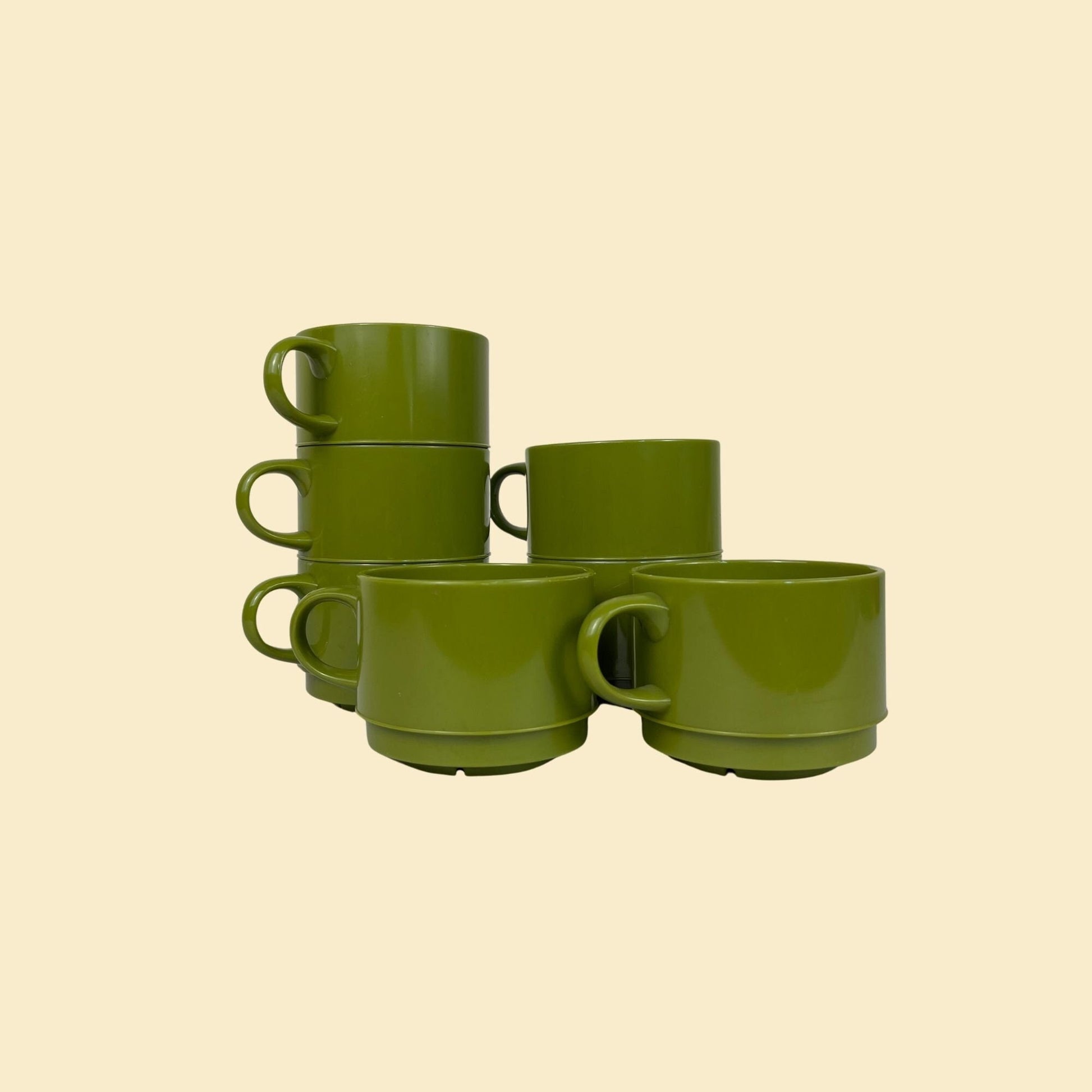 1970s avocado green cups, set of 7 vintage 70s nesting cups w/ handles