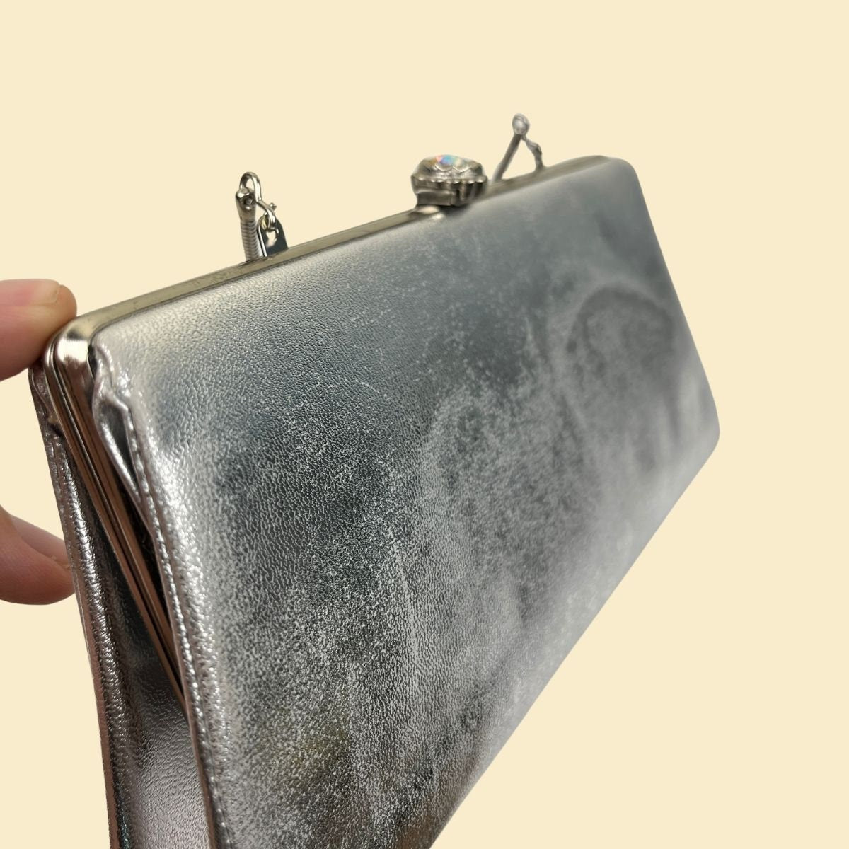 70s/80s silver clutch handbag, vintage 1970s metallic purse w/ flower closure