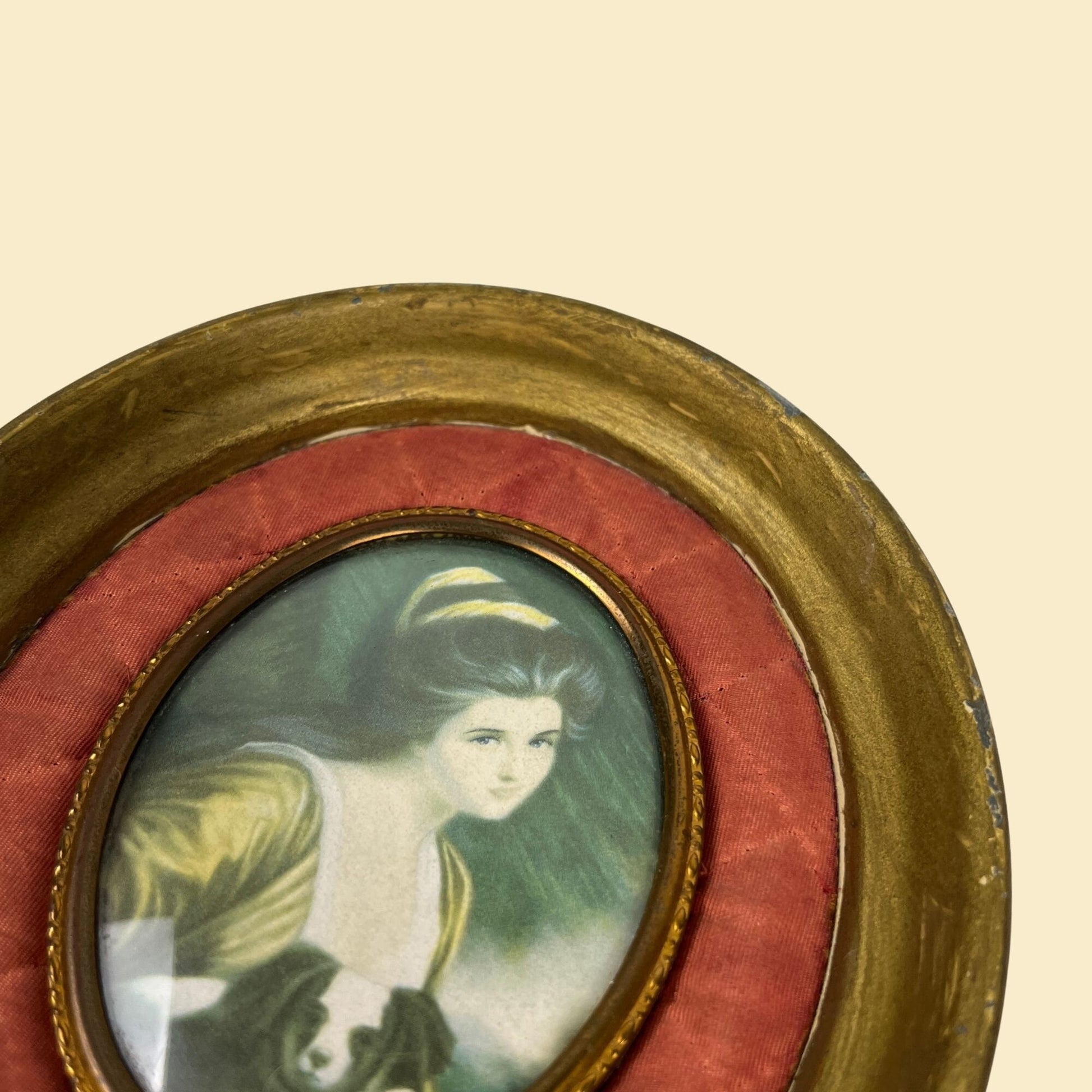 1950s wall hanging oval frame w/ print of Lady Hamilton by George Romney, vintage 50s Victorian style gallery wall art