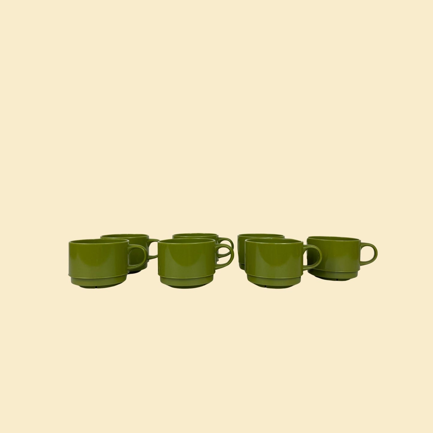 1970s avocado green cups, set of 7 vintage 70s nesting cups w/ handles