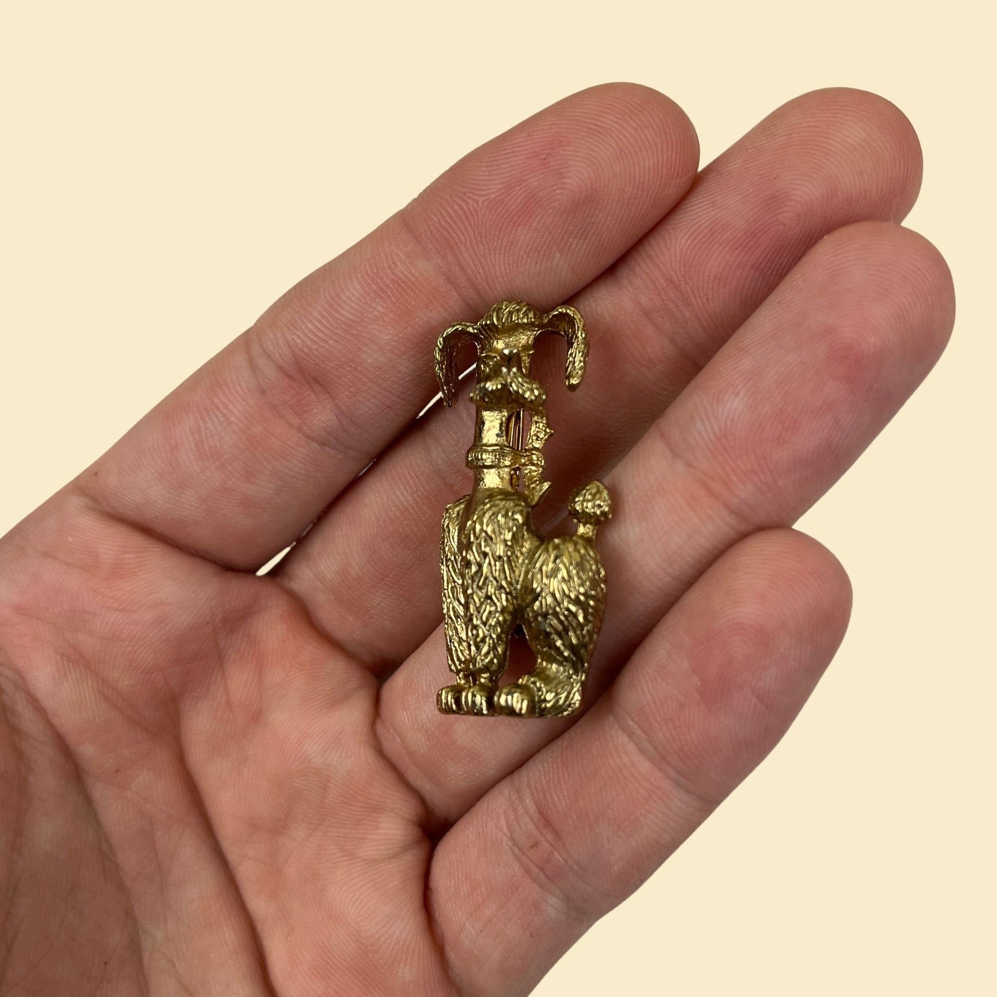 1960s poodle brooch/pin, vintage 60s gold-toned dog/poodle shaped pin