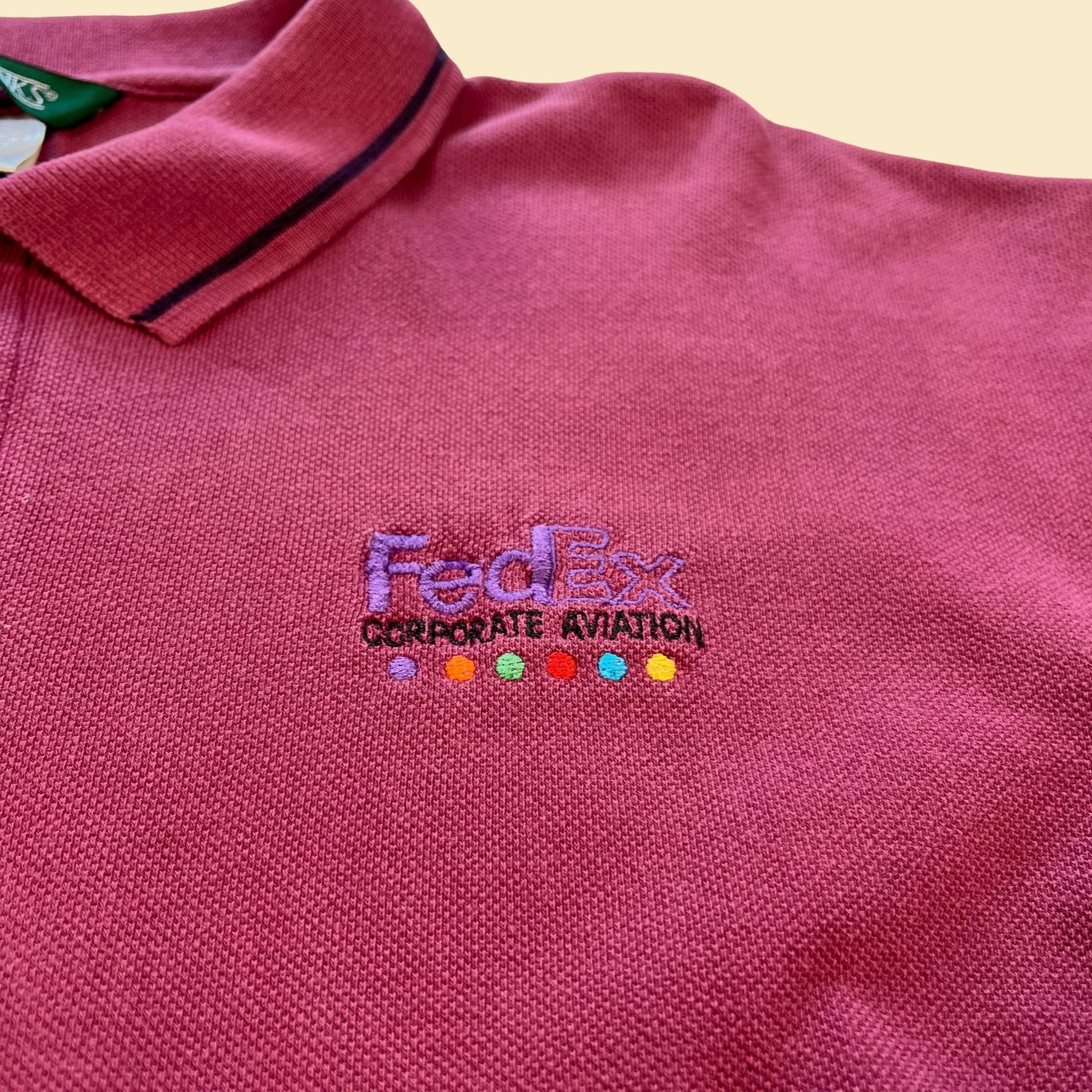 1990s FedEx polo shirt by Outer Banks, size XL vintage 90s burgundy & blue corporate aviation short sleeve men's top