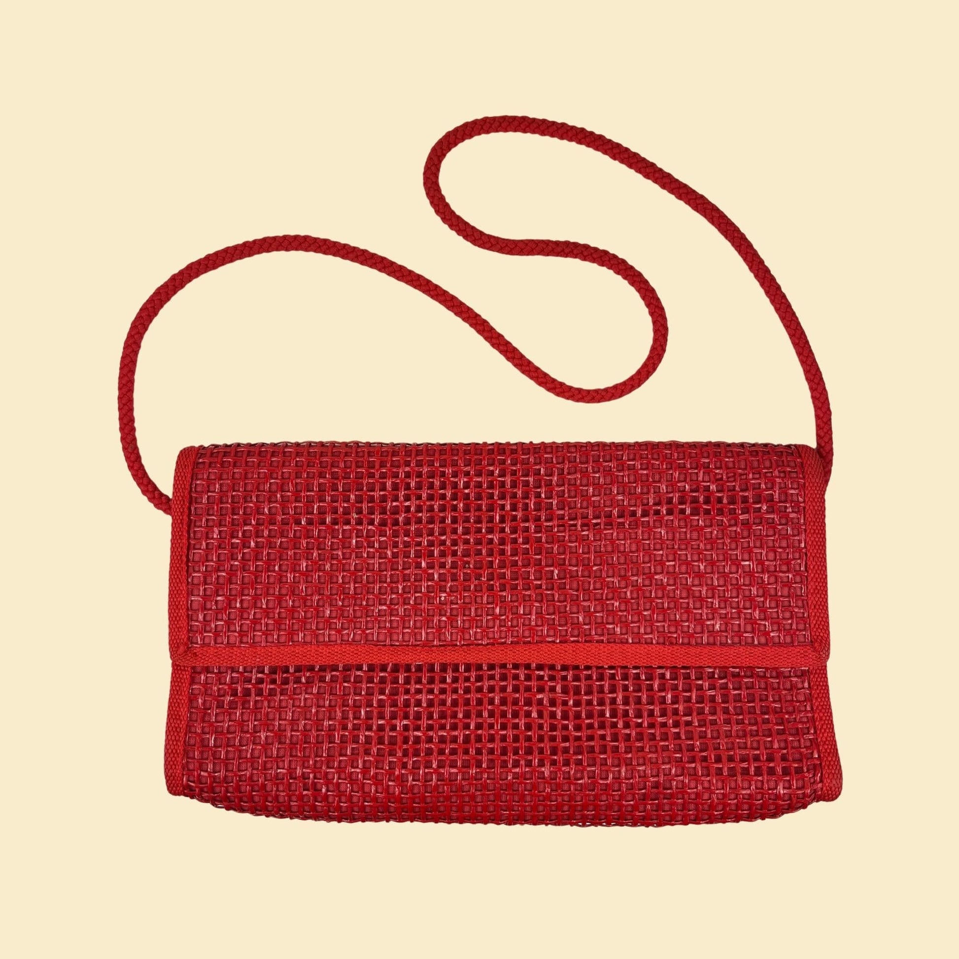 1970s red mesh handbag, Italian-made vintage 70s red shoulder envelope bag w/ silicon window-pane pattern