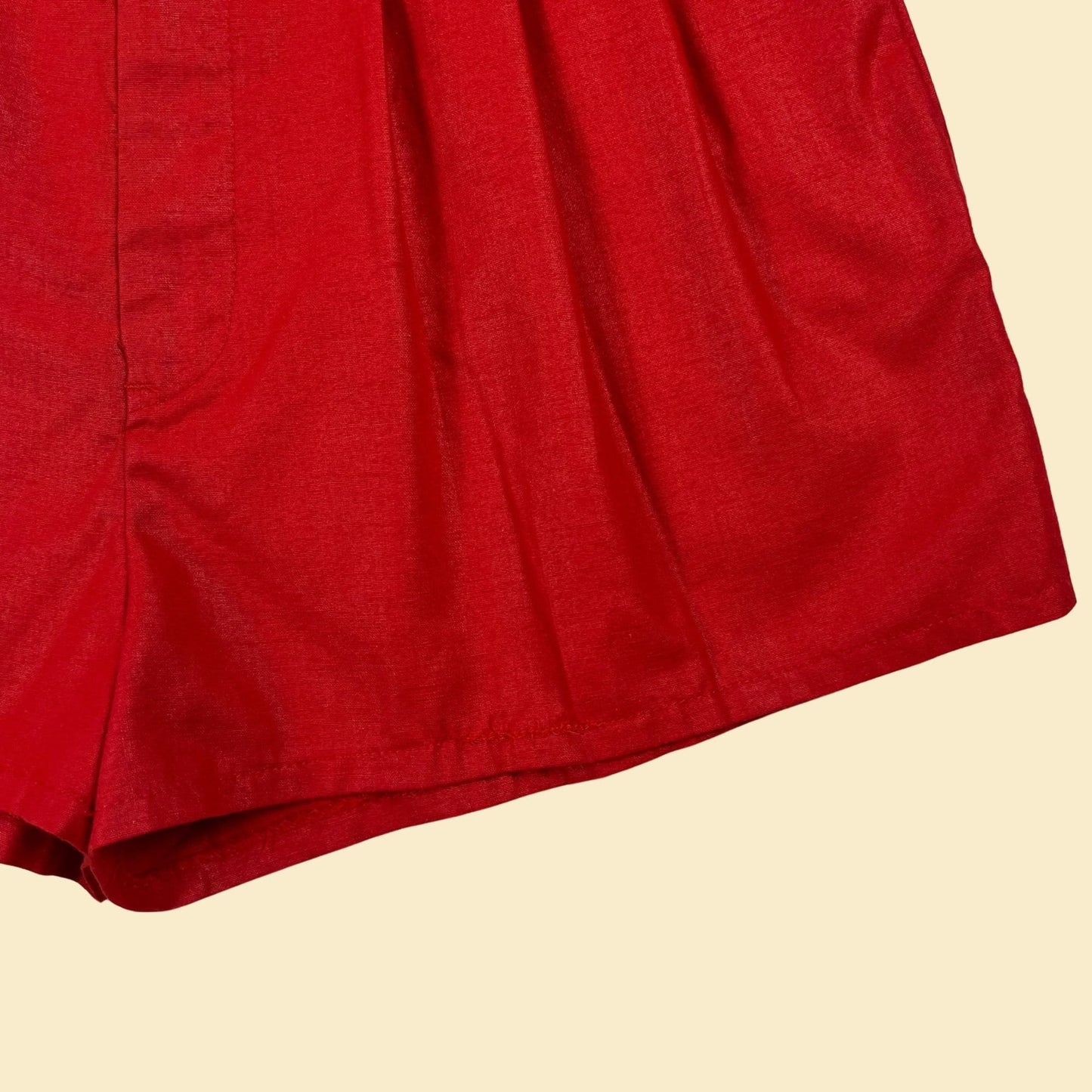 1970s red pleated shorts by Silver Unicorn, size 11 (27-28" waist), vintage 70s red pleated high-waisted shorts