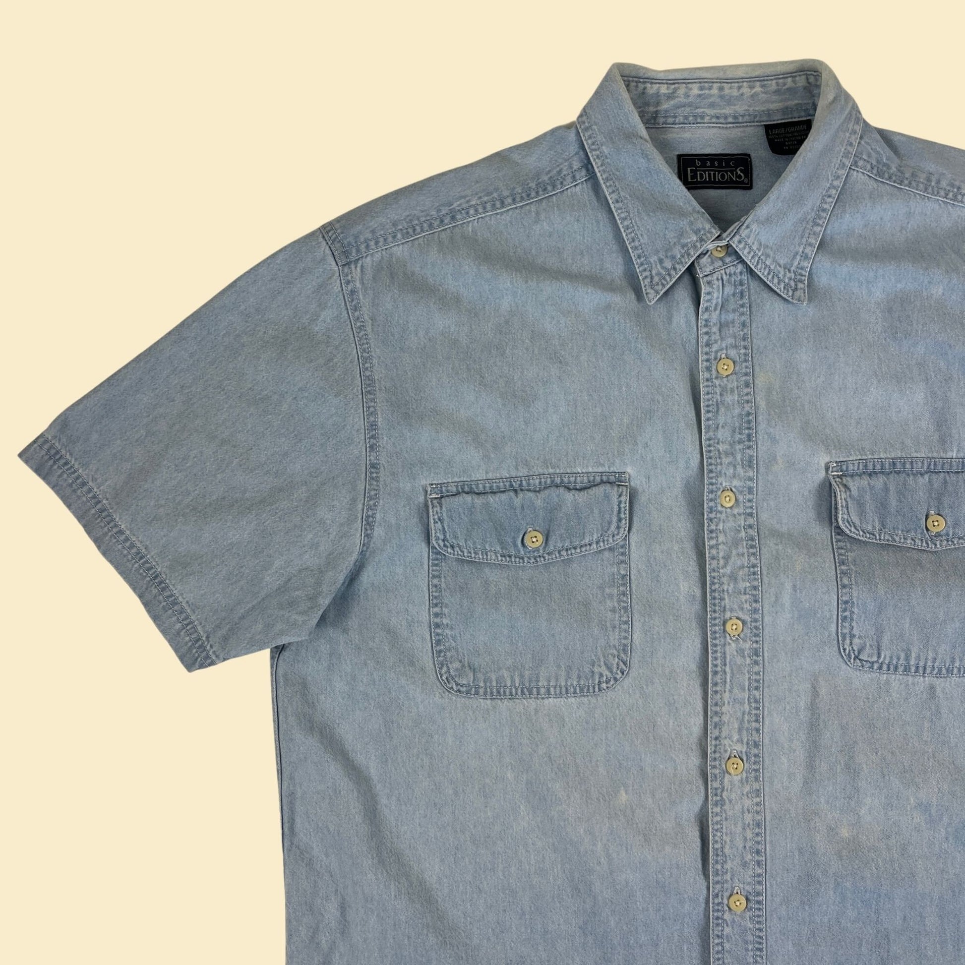 1990s L denim/chambray shirt, vintage 90s Basic Editions men's short sleeve cotton button down