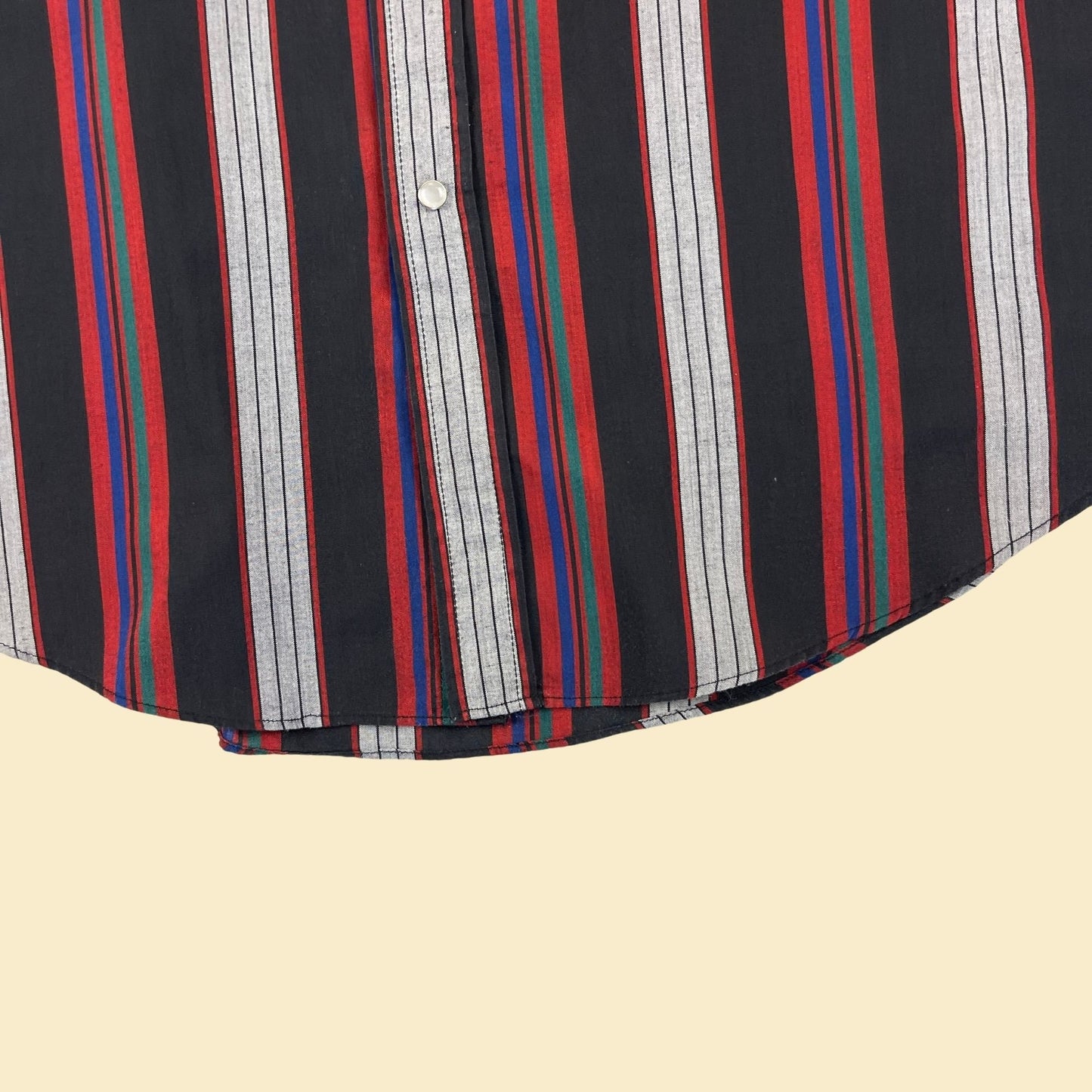 80s M striped western shirt, black/red/grey Plains Westernwear vintage 1980s men's short sleeve shirt