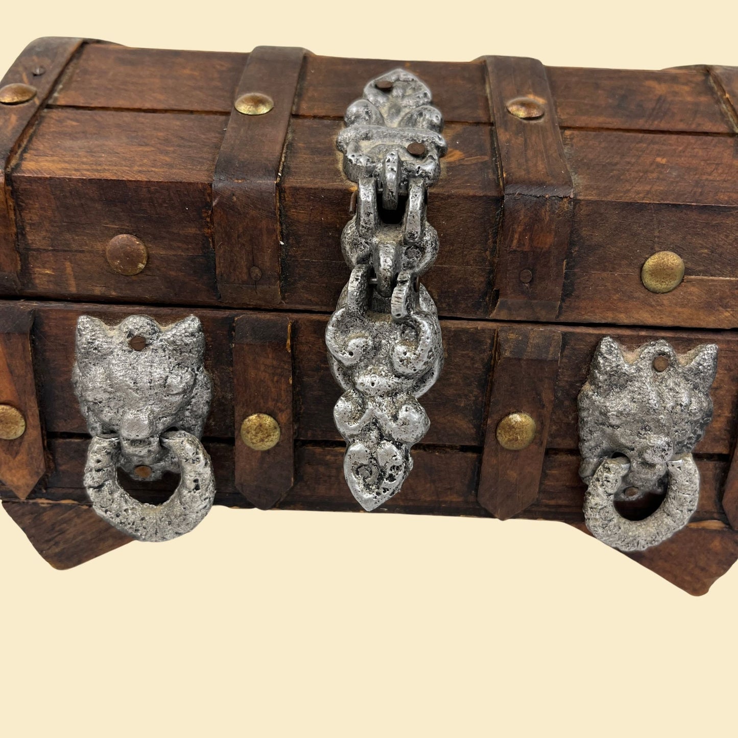 1970s wooden chest, vintage 70s treasure chest w/ lion shaped door knocker designs