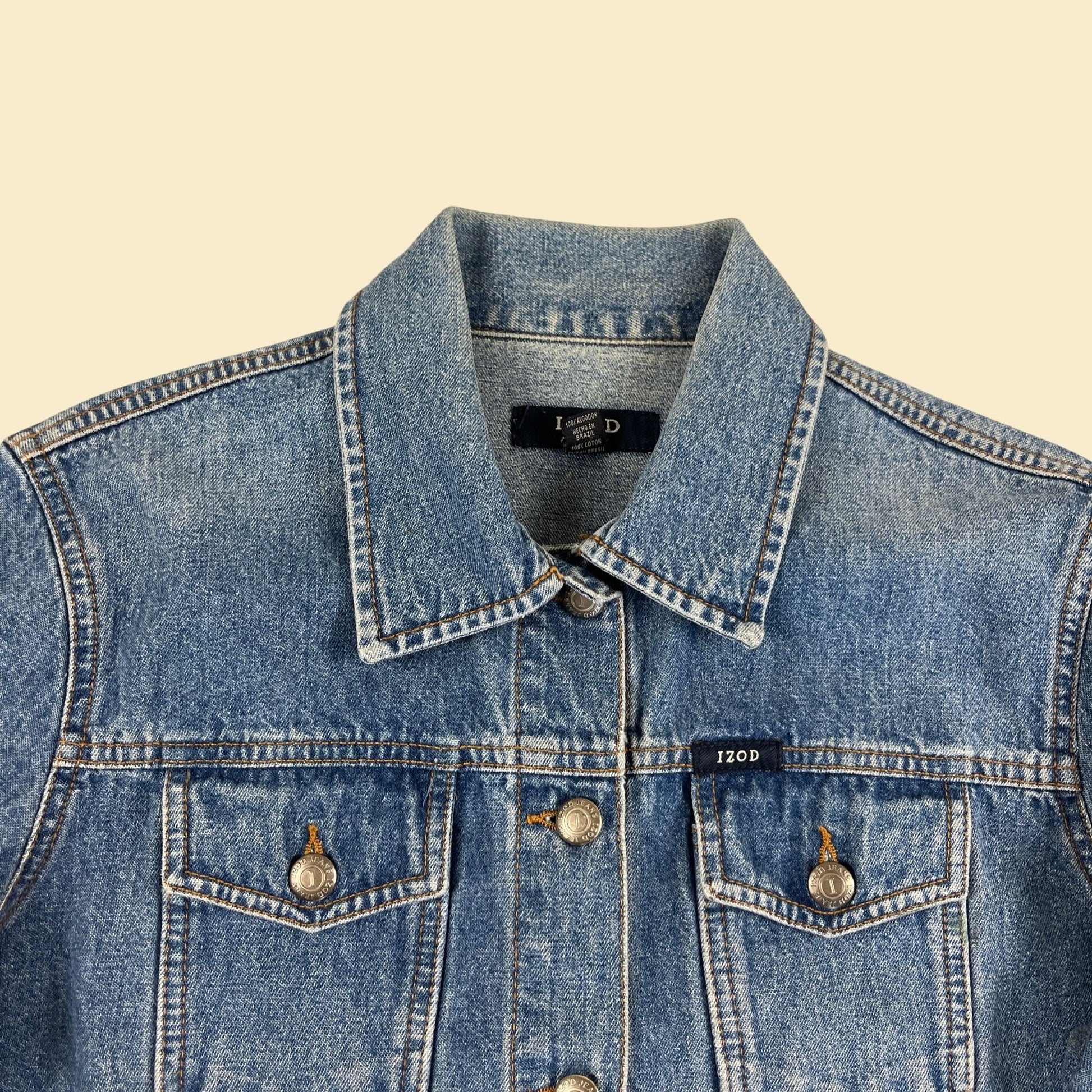 90s/Y2K M denim jacket, vintage 1990s women's medium wash jean jacket by Izod