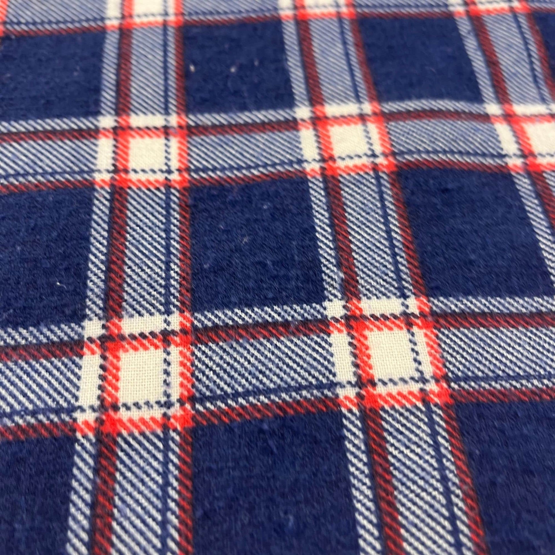 1970s L Sears flannel shirt, vintage 70s men's blue/white/red plaid button down w/ quilted lining