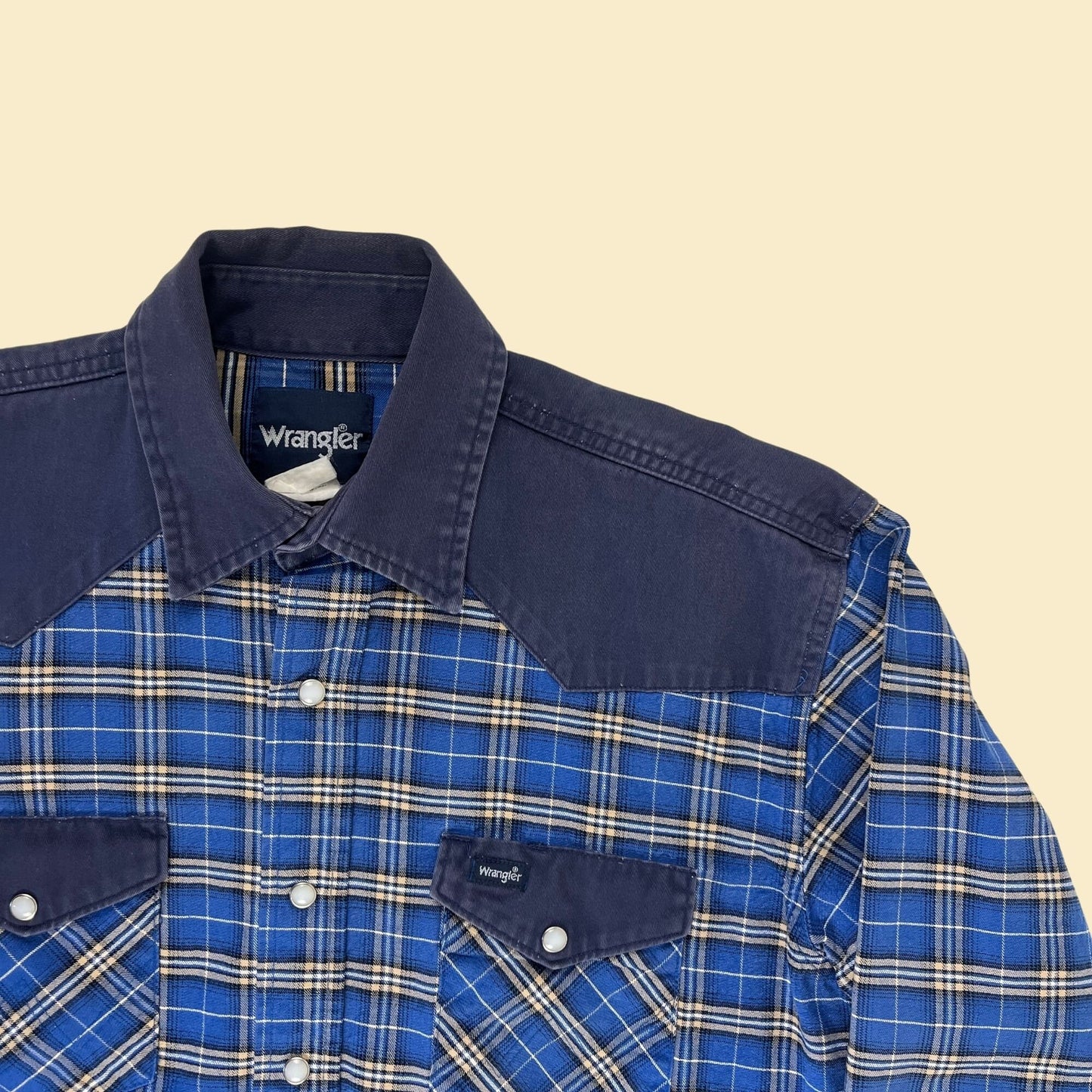 90s Wrangler L men's western shirt, vintage 1990s blue plaid dual-tone cowboy shirt w/ snap clasps