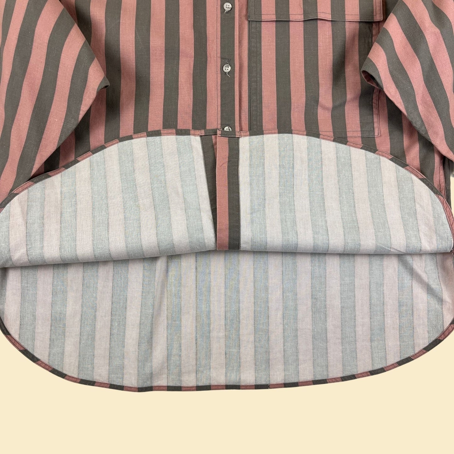 1980s Lizwear striped blouse, size M vintage 80s pink/grey button down long sleeve women's shirt