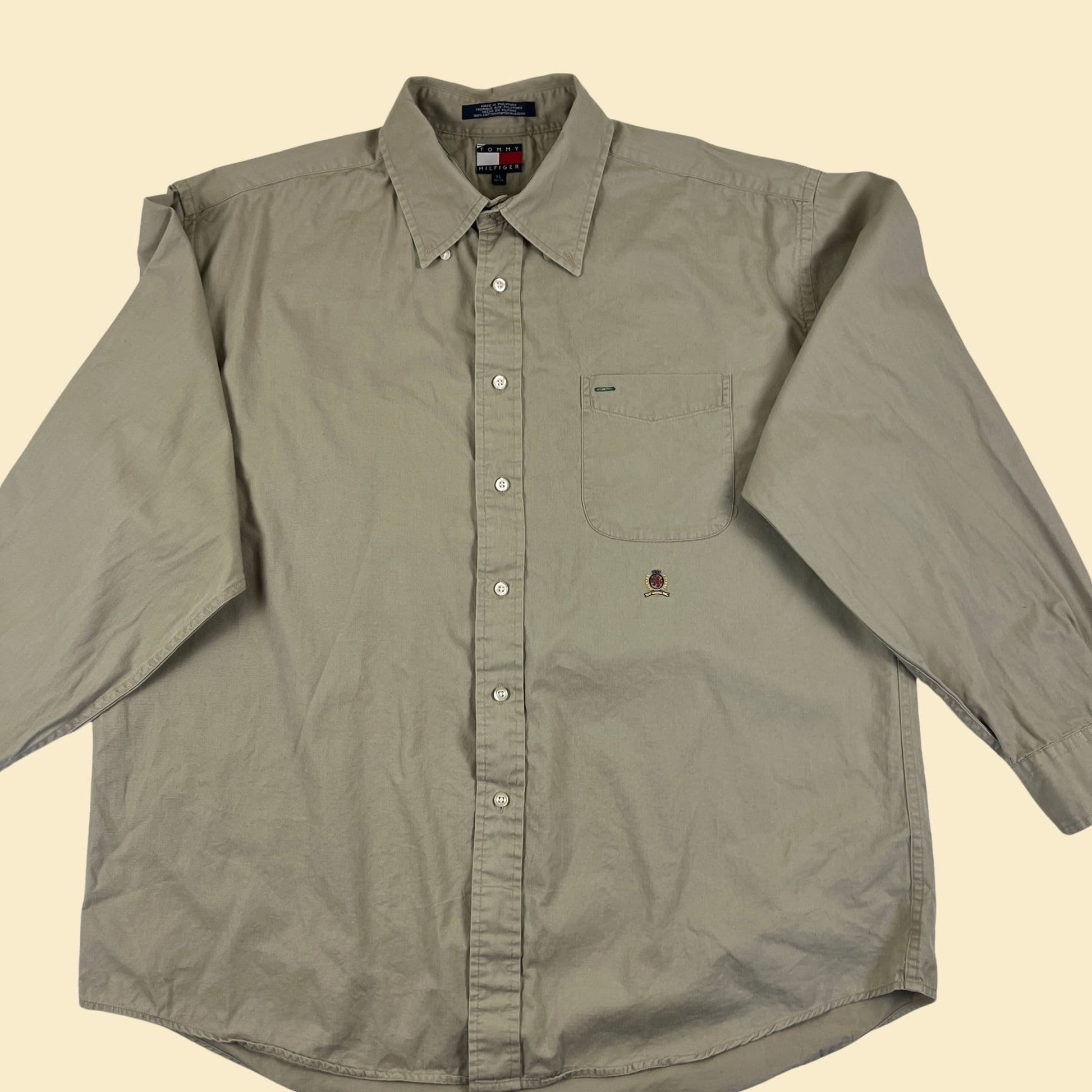 Y2K Tommy Hilfiger XL khaki shirt, vintage 2000s men's long sleeve cotton button down top