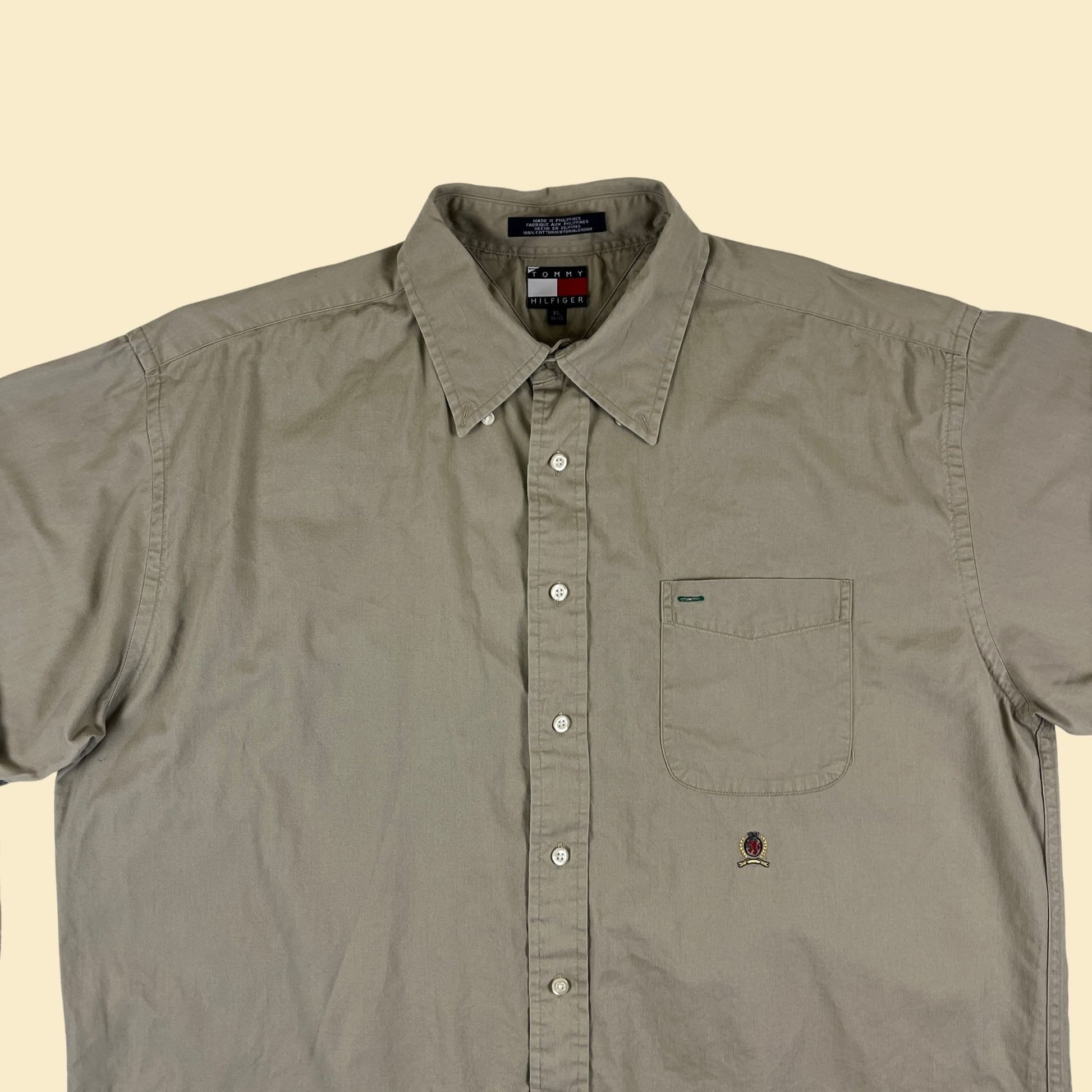 Y2K Tommy Hilfiger XL khaki shirt, vintage 2000s men's long sleeve cotton button down top