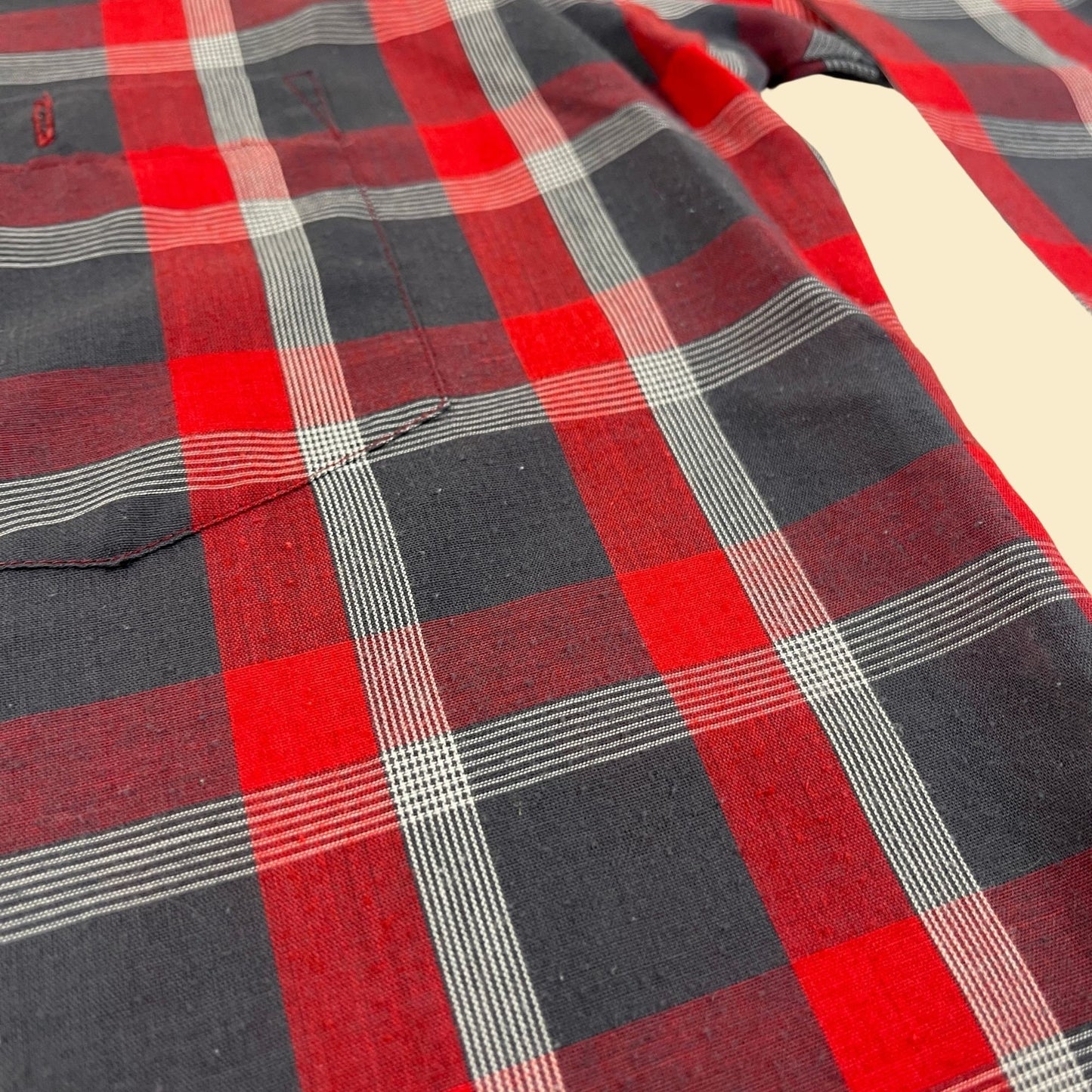 70s/80s L red plaid shirt by Traditionalist, vintage 1970s men's button down red/grey/white shirt