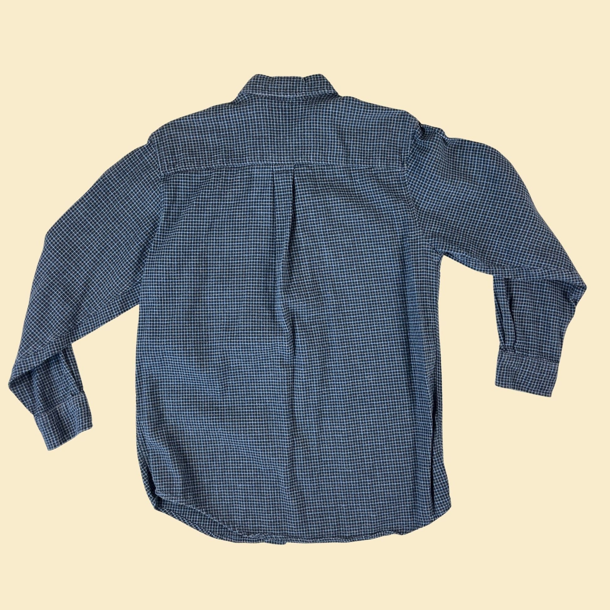 90s/Y2K men's blue flannel shirt, size M vintage 1990s blue and grey long sleeve button down