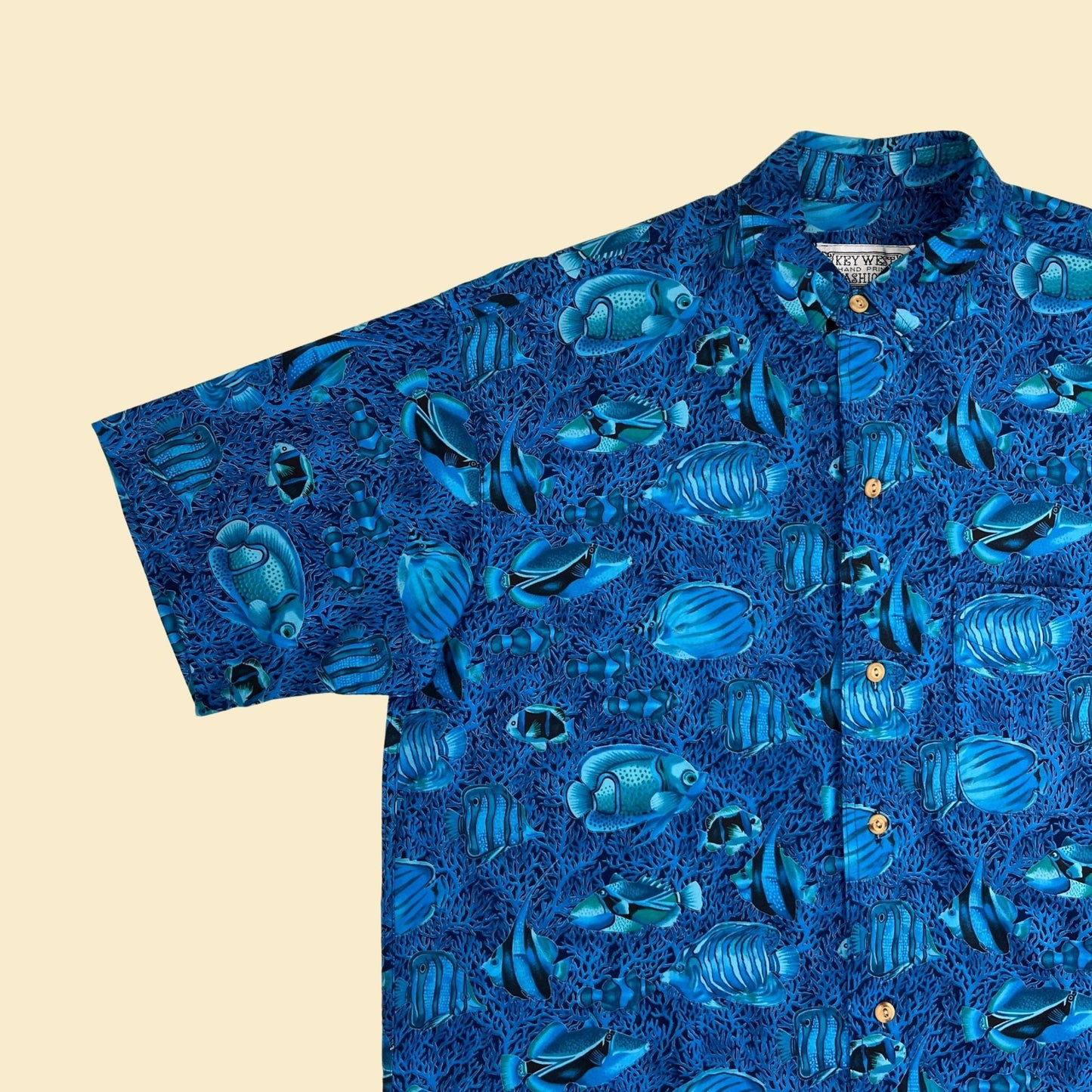 1980s L fish shirt by Key West Handprint Fashions, vintage 80s blue fish & coral patterned shirt