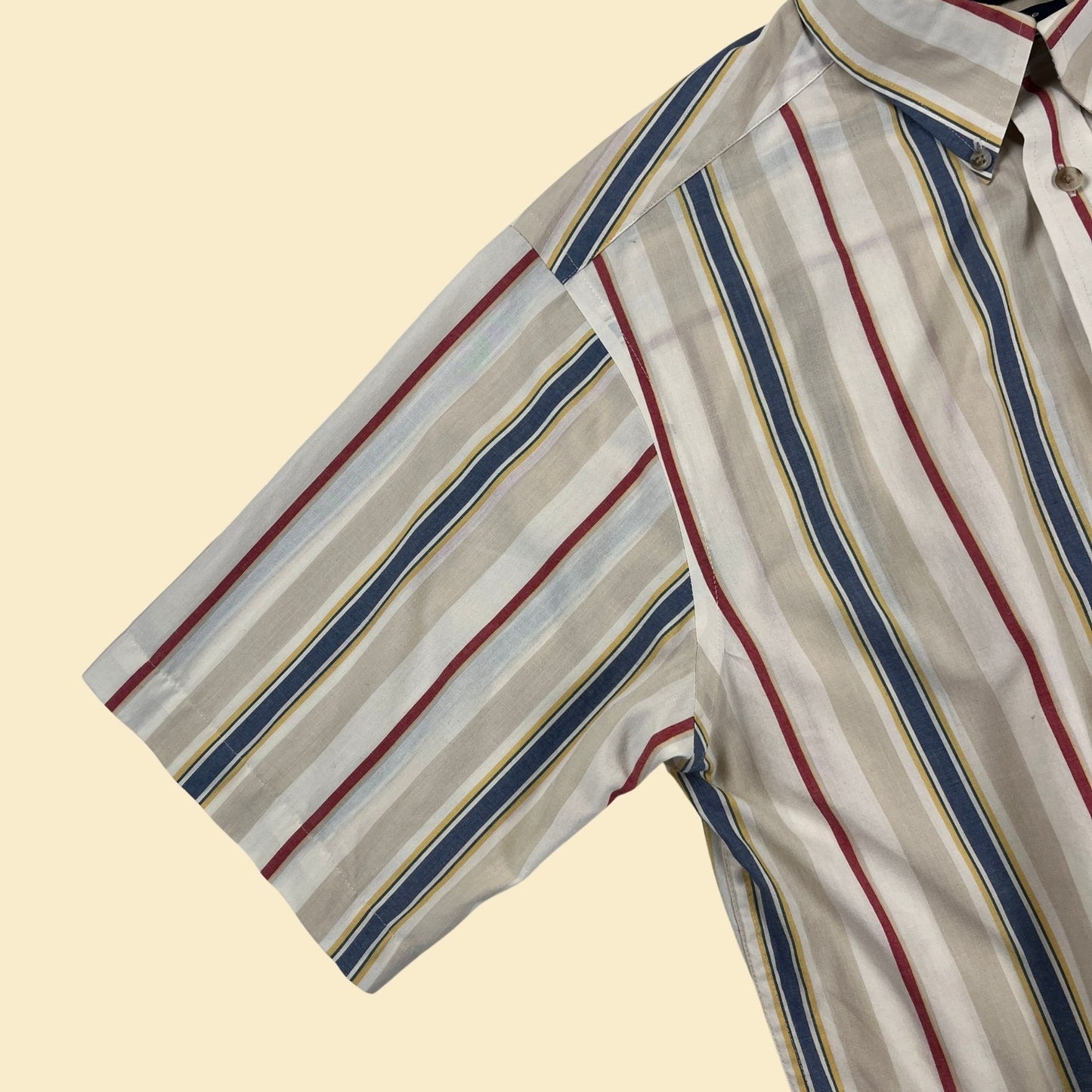 90s M striped men's shirt, vintage 1990s short sleeve beige/red/yellow short sleeve button down top