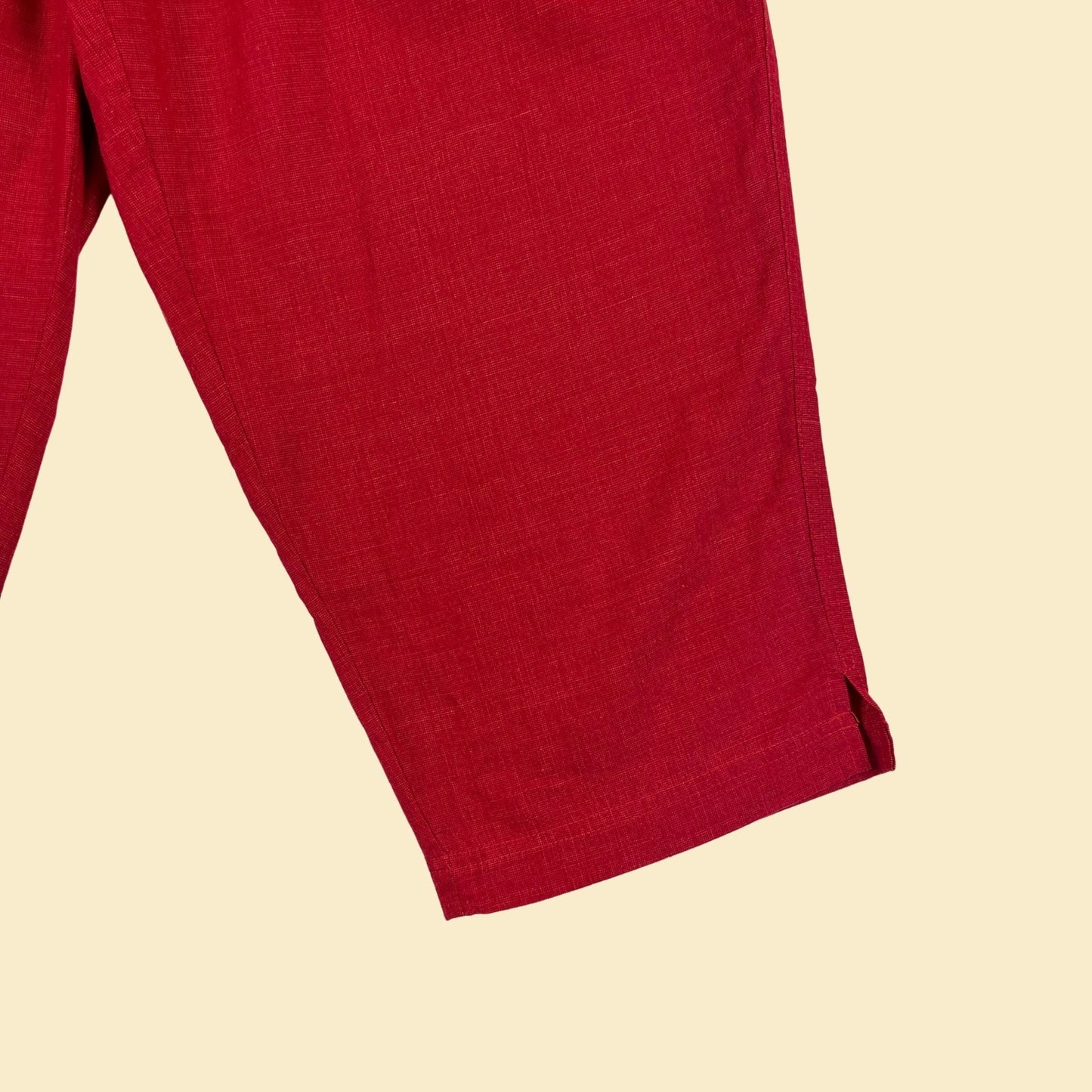 90s/Y2K red linen M capris by Erin London, vintage silk & linen women's ankle length 2000s capri pants w/ elastic waist