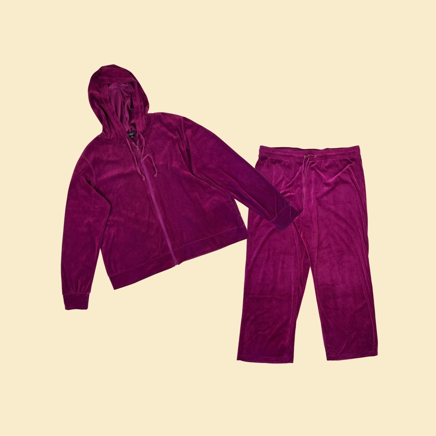 Y2K velour tracksuit by NYC Alliance, size 2X vintage 2000s women's pant/hoodie set