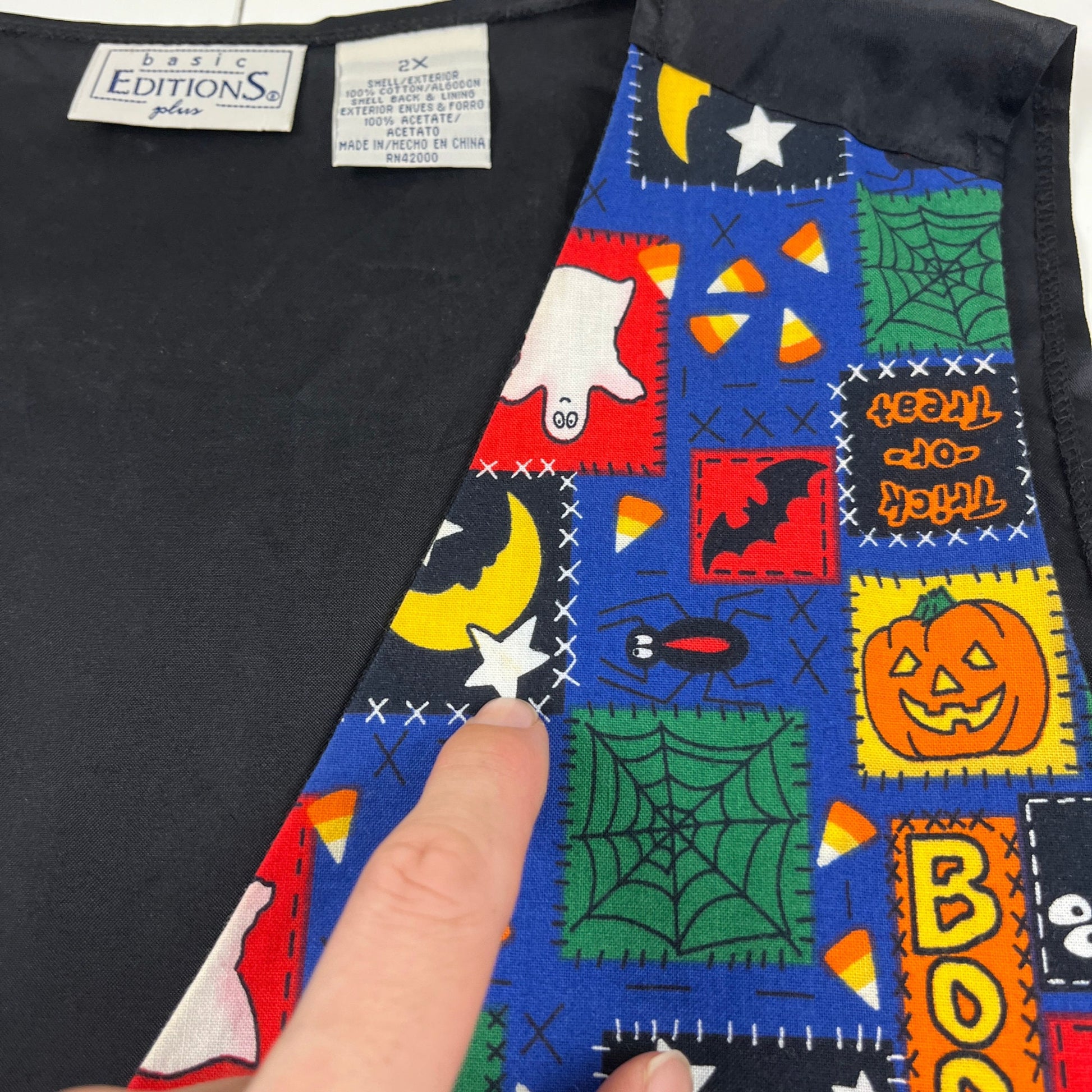 90s Halloween vest, size 2X vintage button down ghost & pumpkin geometric vest