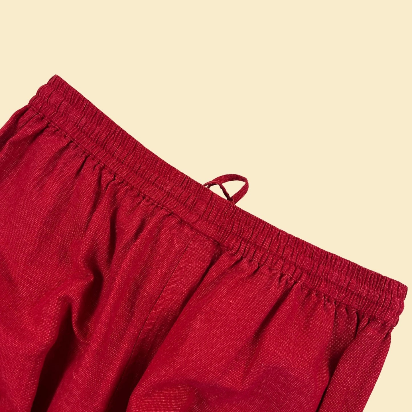 90s/Y2K red linen M capris by Erin London, vintage silk & linen women's ankle length 2000s capri pants w/ elastic waist