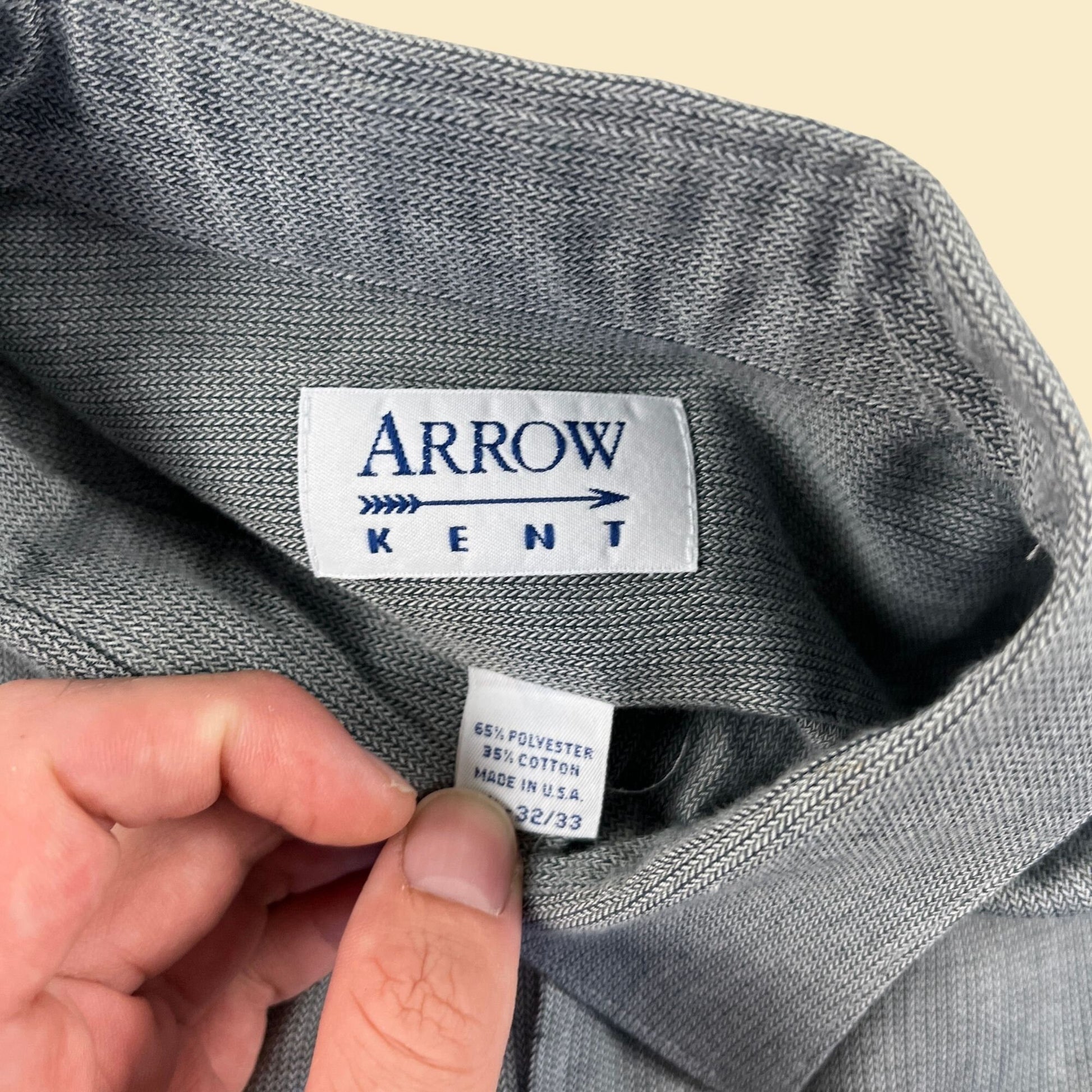 1980s men's grey shirt by Arrow Kent, vintage 80s long sleeve button down lightweight top, size 15.5, 32/33