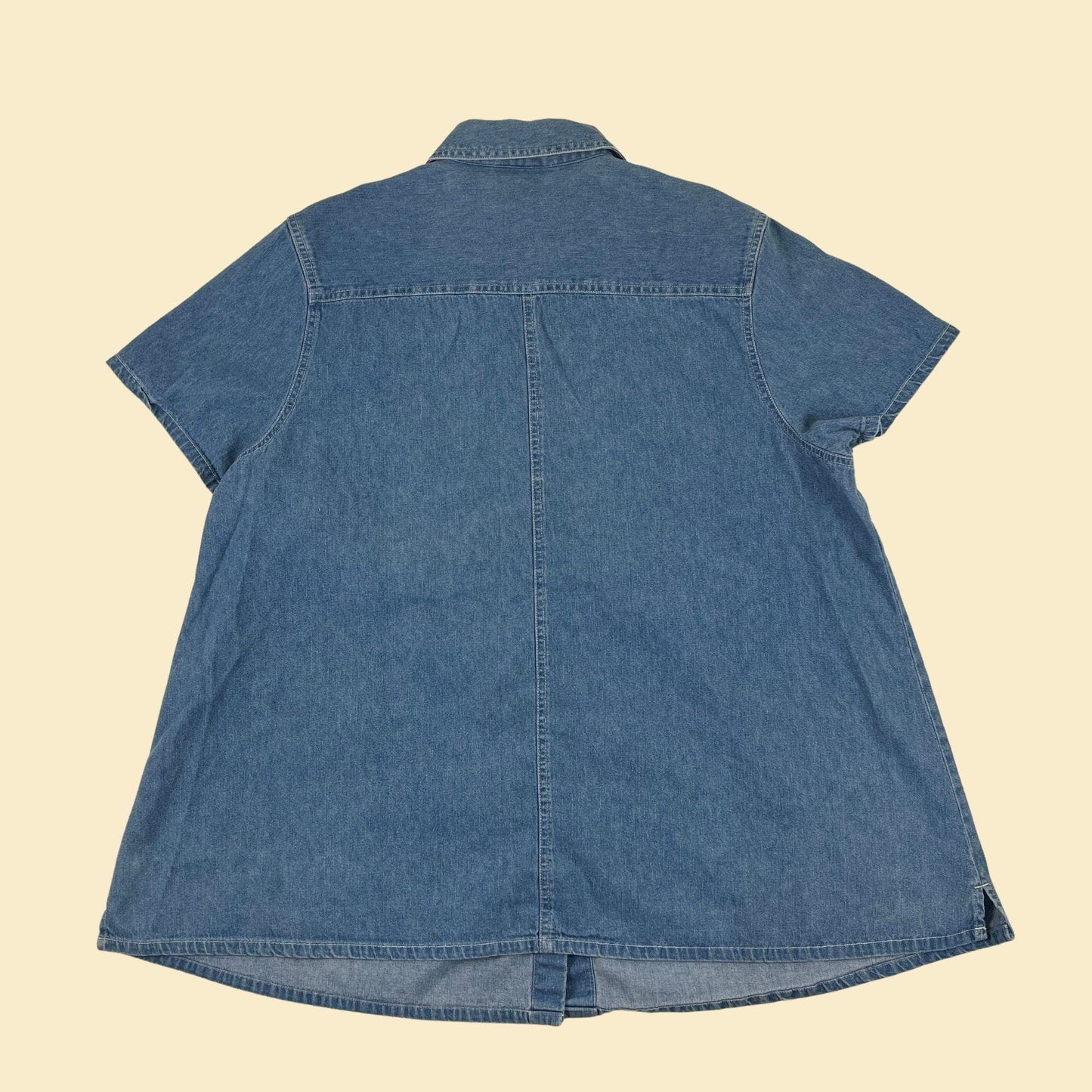 90s/Y2K chambray XL maternity shirt, vintage women's medium wash blue short sleeve by Baby & Me