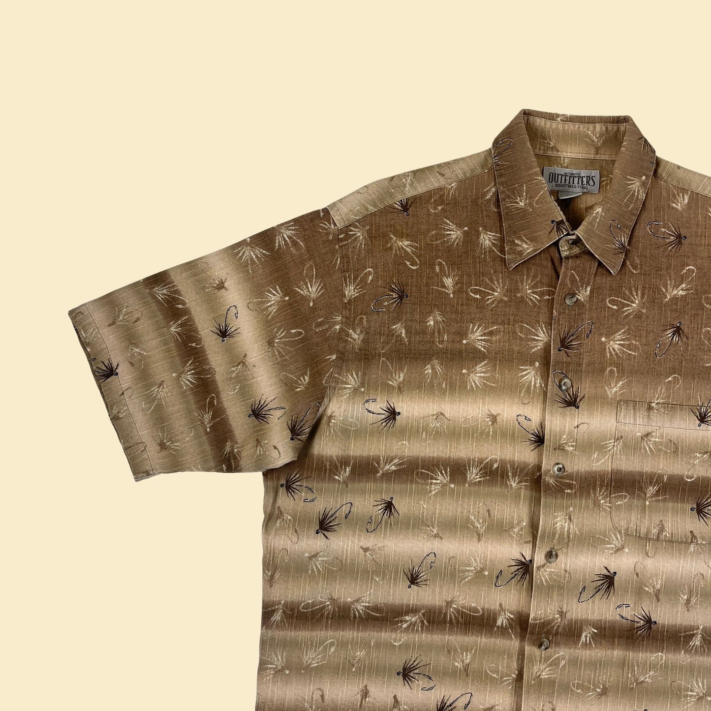 90s XLT abstract brown shirt w/ umbrella pattern, vintage men's short sleeve button down by Roundtree & Yorke