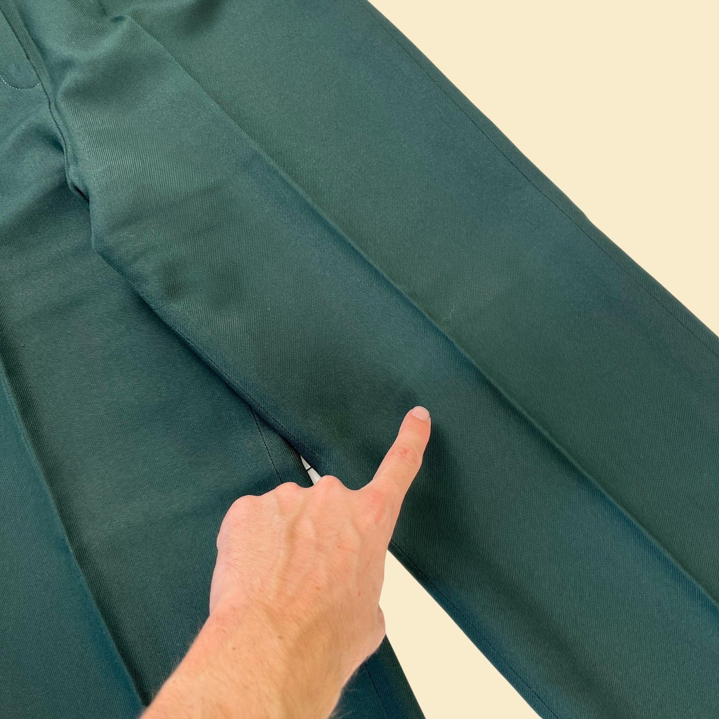 1970s emerald green pants by Bobbie Brooks, vintage size 13, 29.5" waist women's straight leg pants