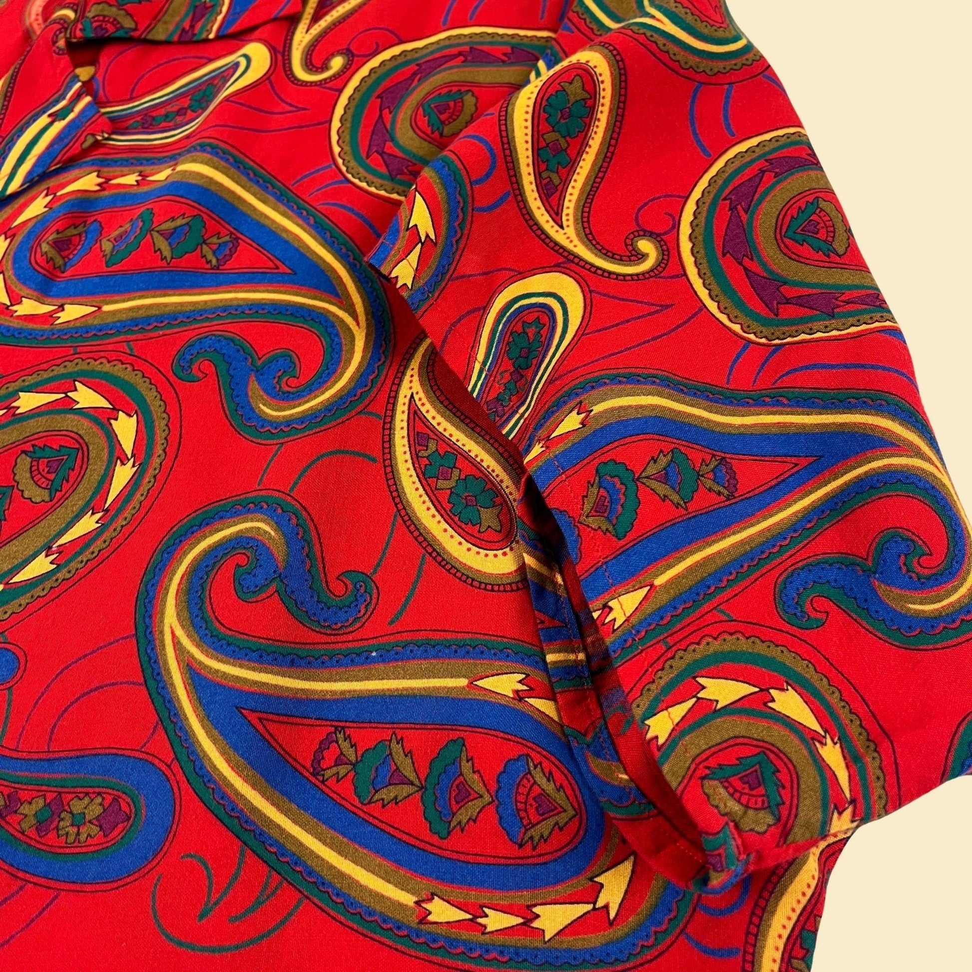 70s/80s paisley blouse by Chaus, vintage size 10 women's psychedelic short sleeve button down