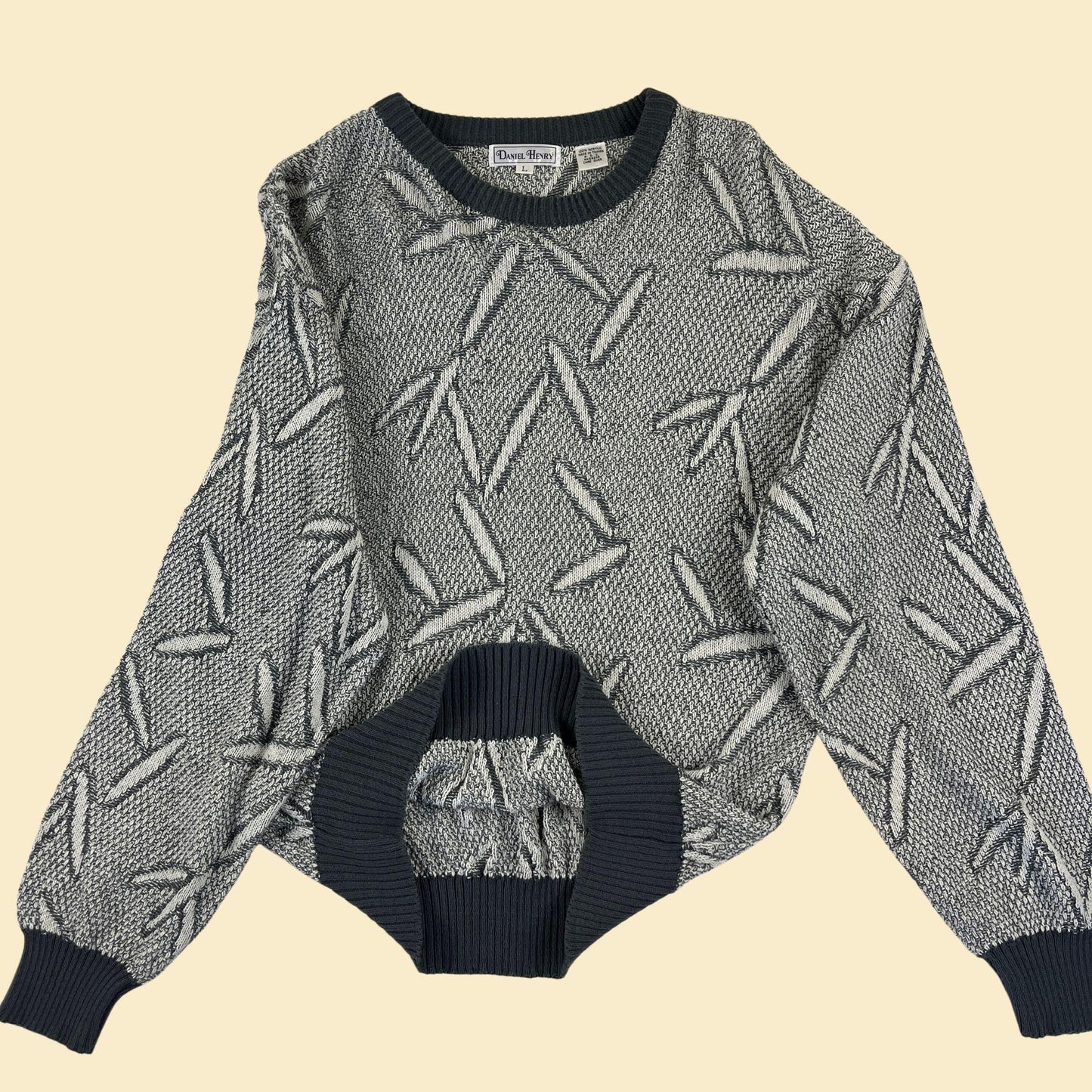 1980s L geometric sweater, vintage grey & white abstract crewneck pullover knit sweater