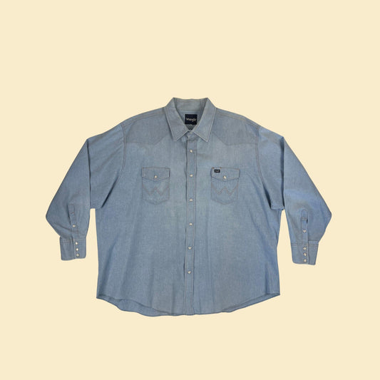 1980s Wrangler chambray western shirt, vintage XL to XXL snap clasp long sleeve light wash blue shirt