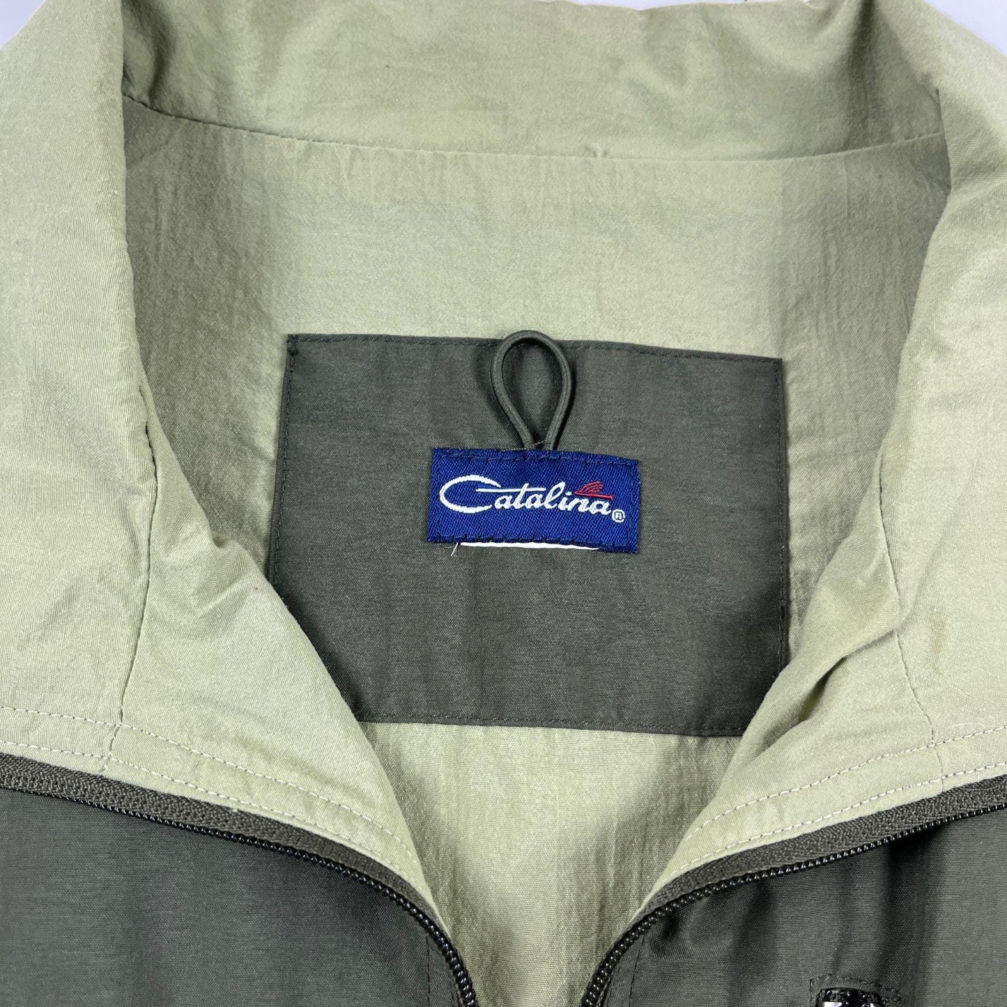 Y2K green vest by Catalina, vintage 2000s L to XL windbreaker-style sleeveless zip up