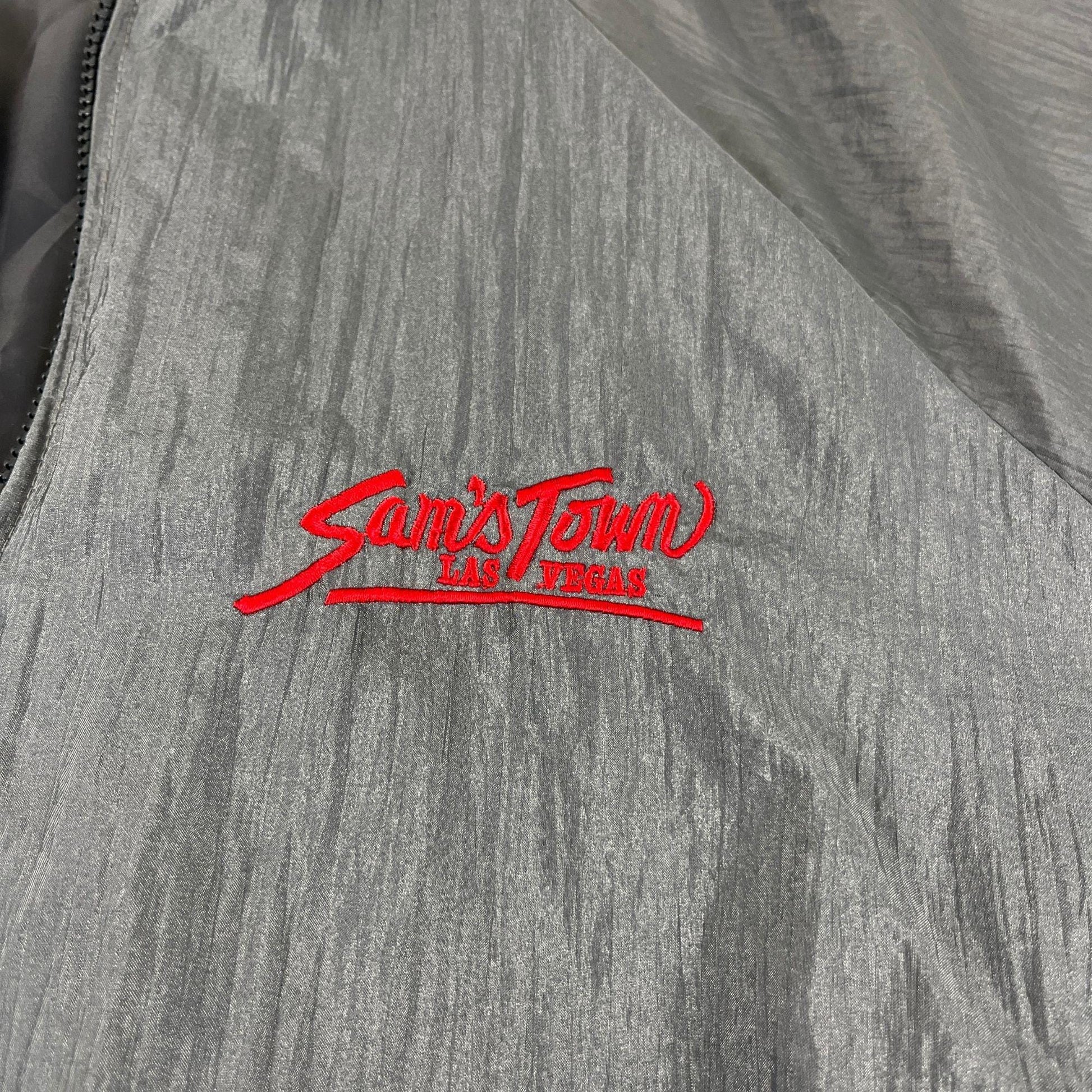 80s/90s XL Sam's Town Casino windbreaker, vintage grey embroidered Las Vegas bomber jacket