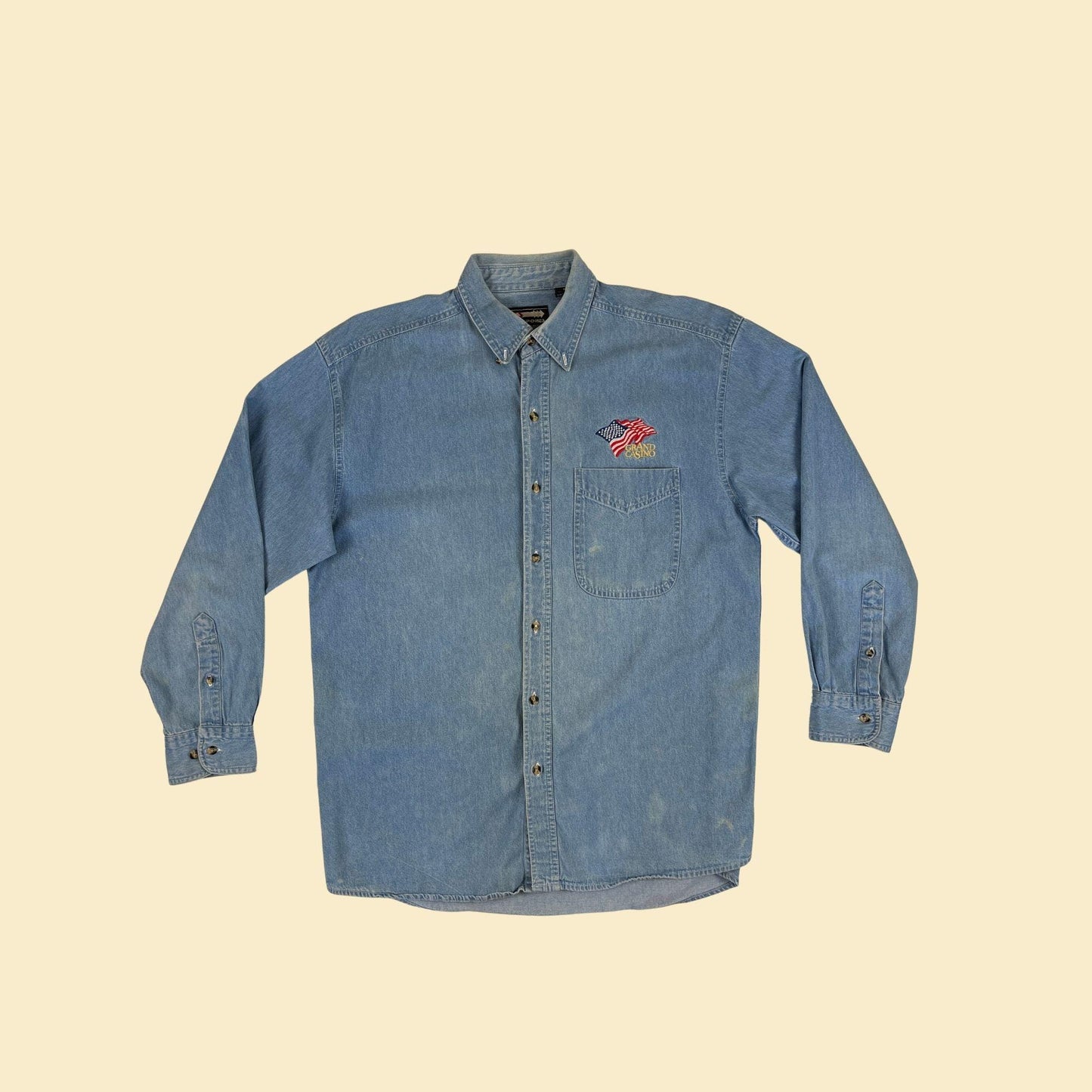 1990s M denim shirt w/ Grand Casino logo, vintage long sleeve chambray Las Vegas button down