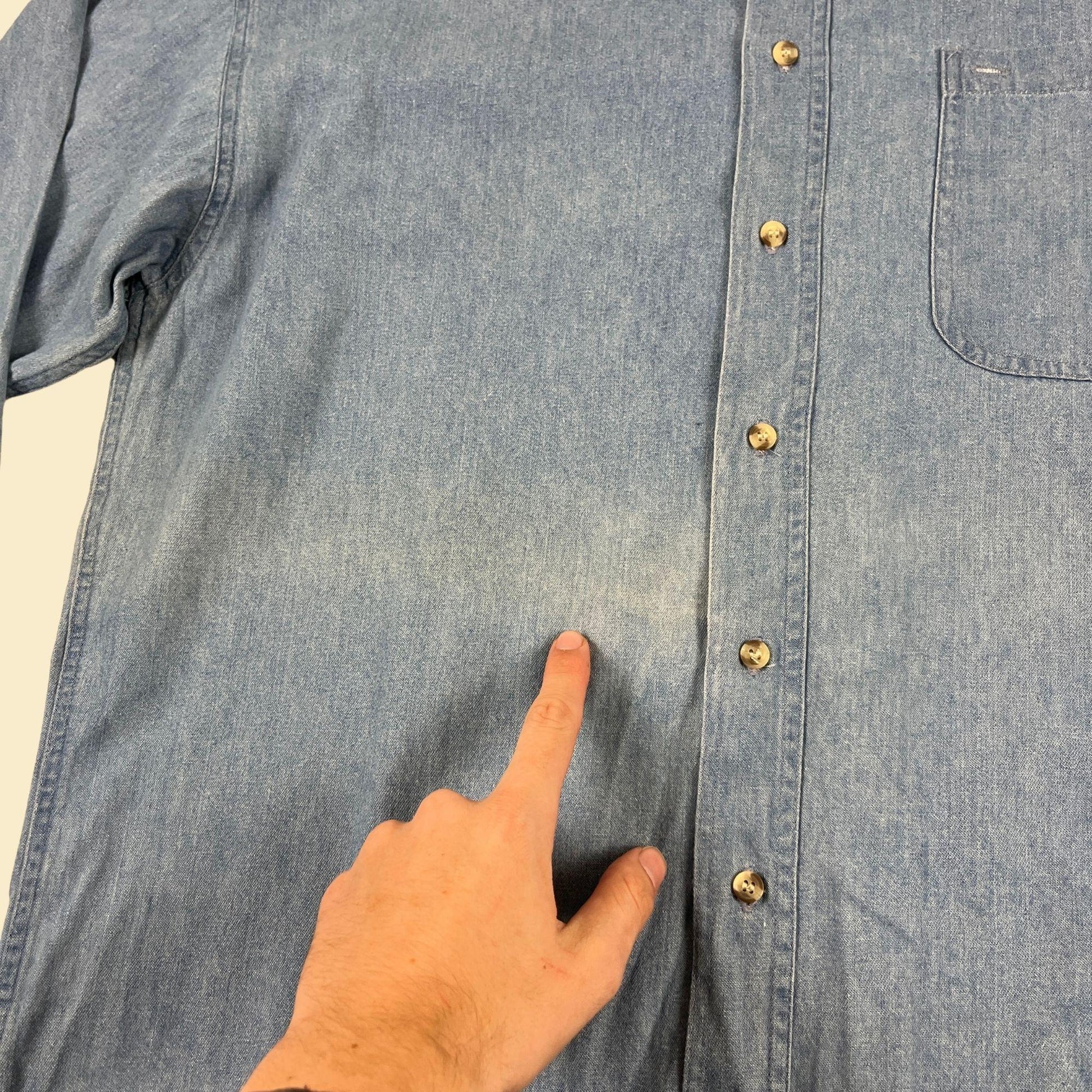 90s chambray L shirt, vintage men's medium to light wash denim-style button down top