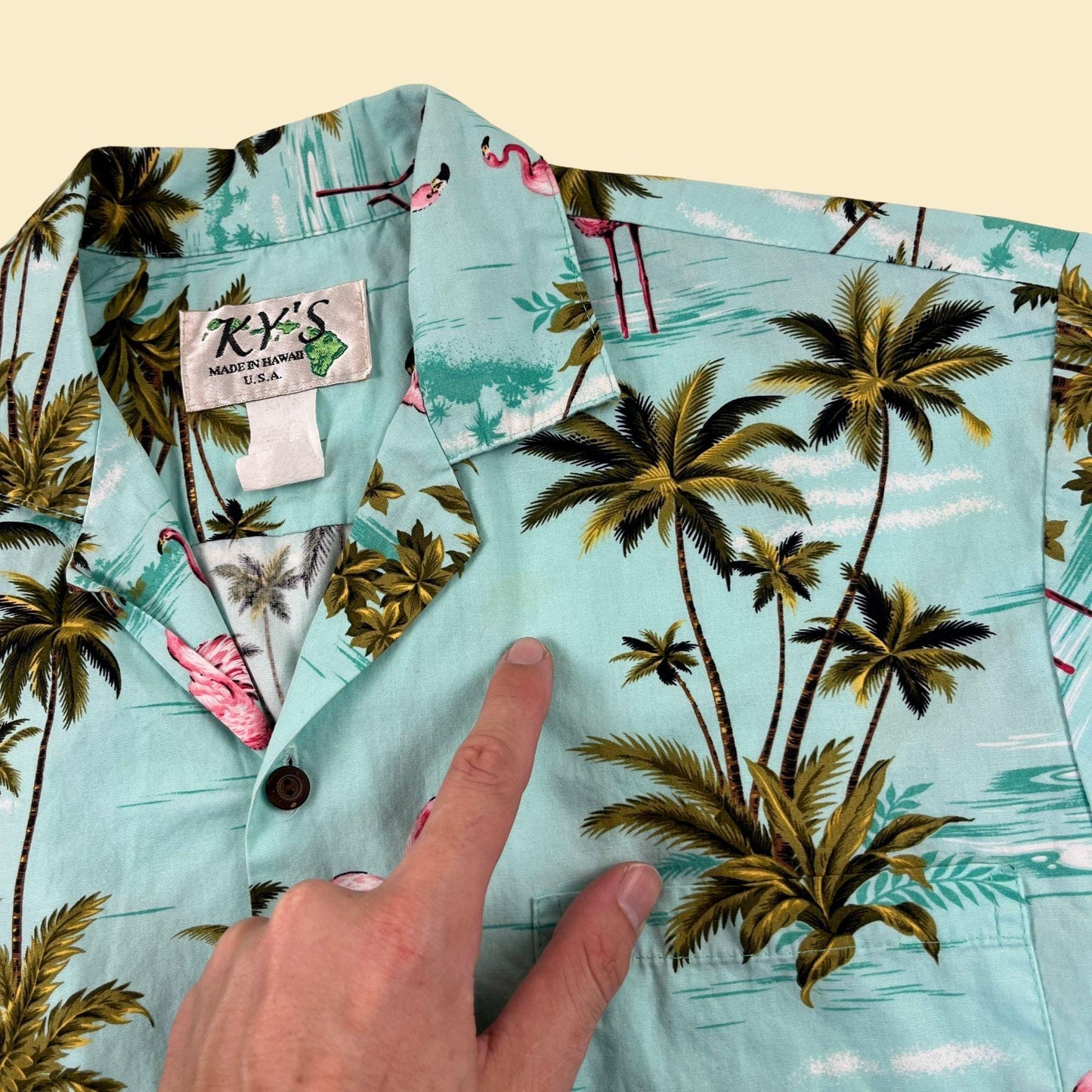 1980s Hawaiian shirt, size S teal flamingo patterned men's button down short sleeve top by KY's