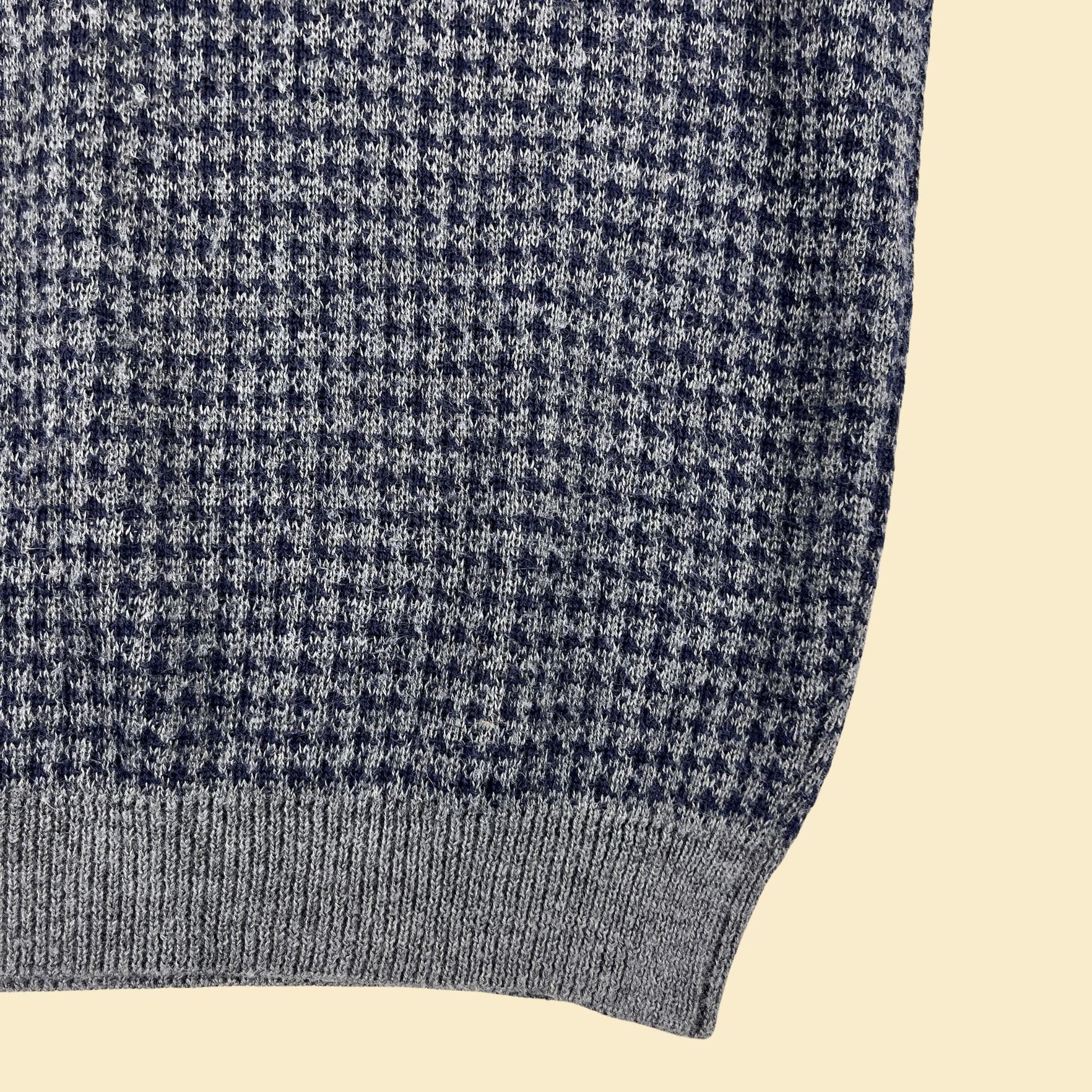 90s/Y2K houndstooth sweater vest, vintage blue/grey knit men's vest by St. Michael from Marks & Spencer