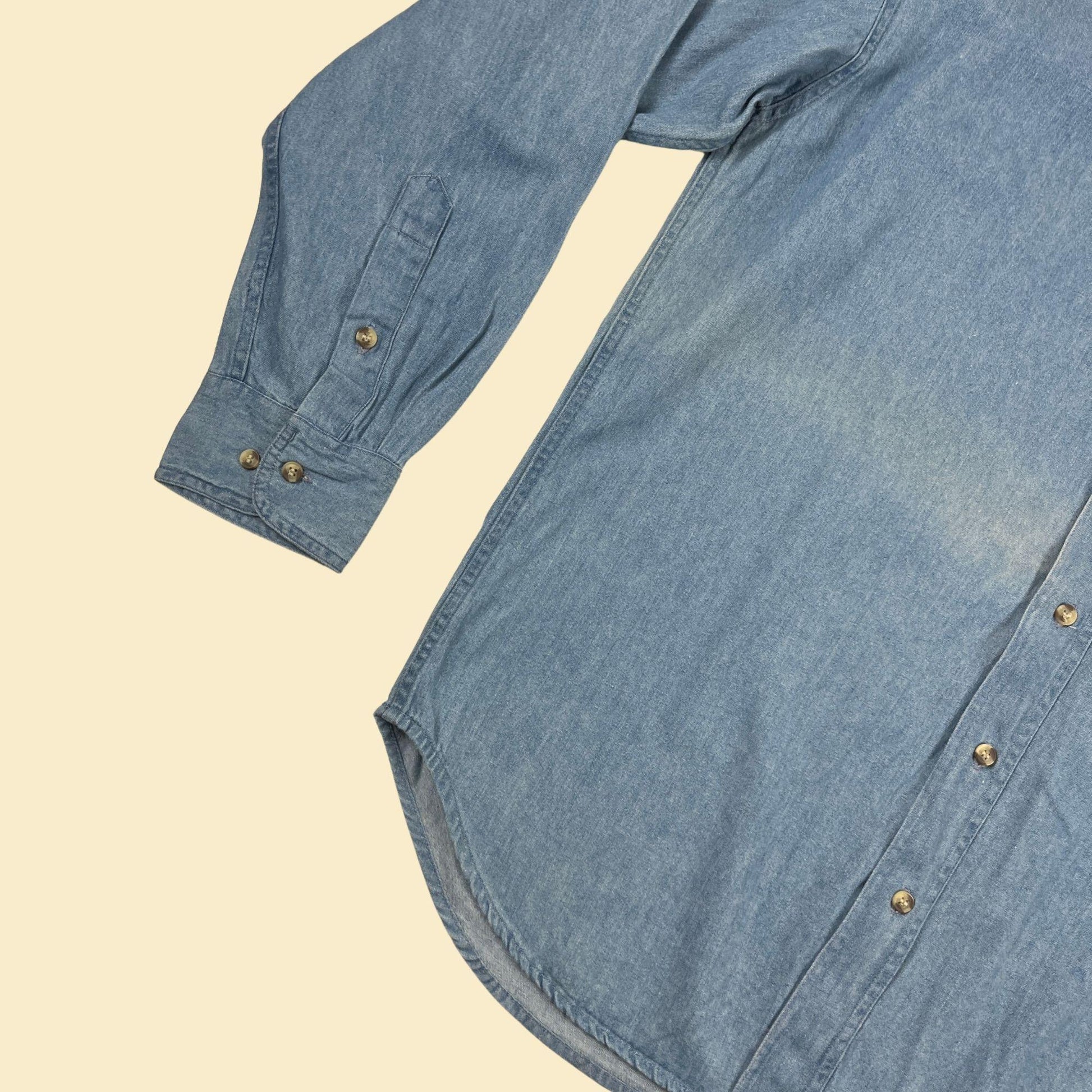 90s chambray L shirt, vintage men's medium to light wash denim-style button down top