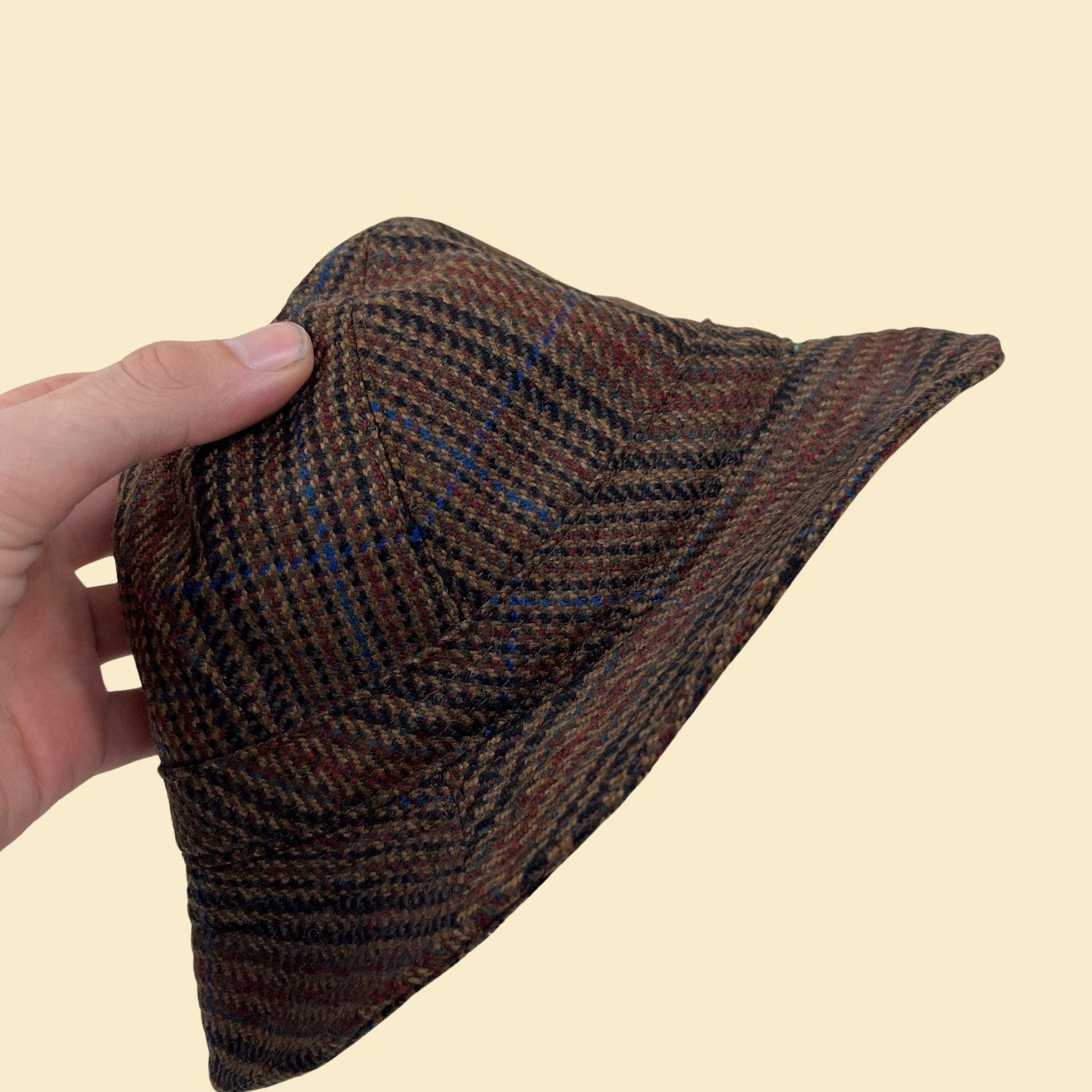 1950s Abercrombie & Fitch hat, vintage 7 1/8 lambswool men's tweed bucket hat, made in Scotland